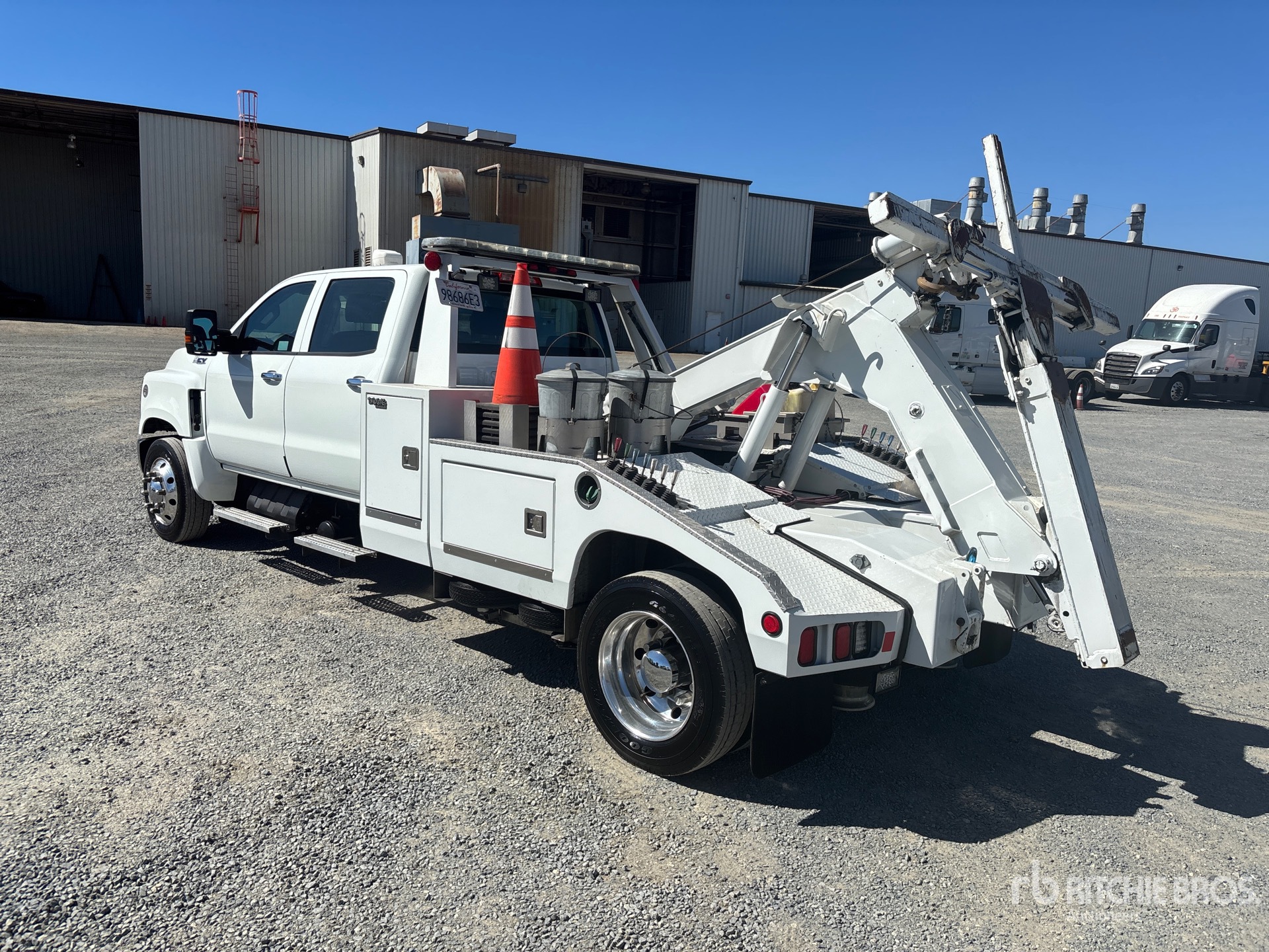 2020 International CV515