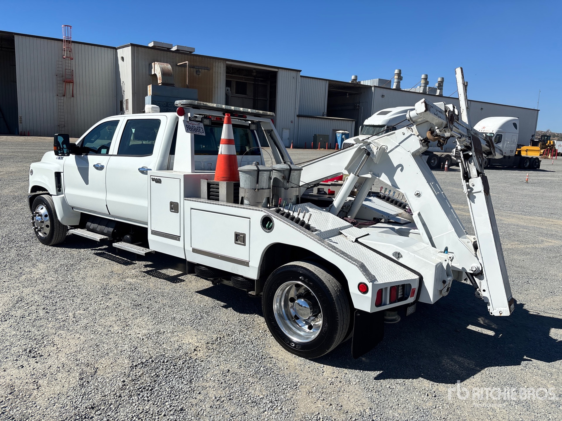2020 International CV515