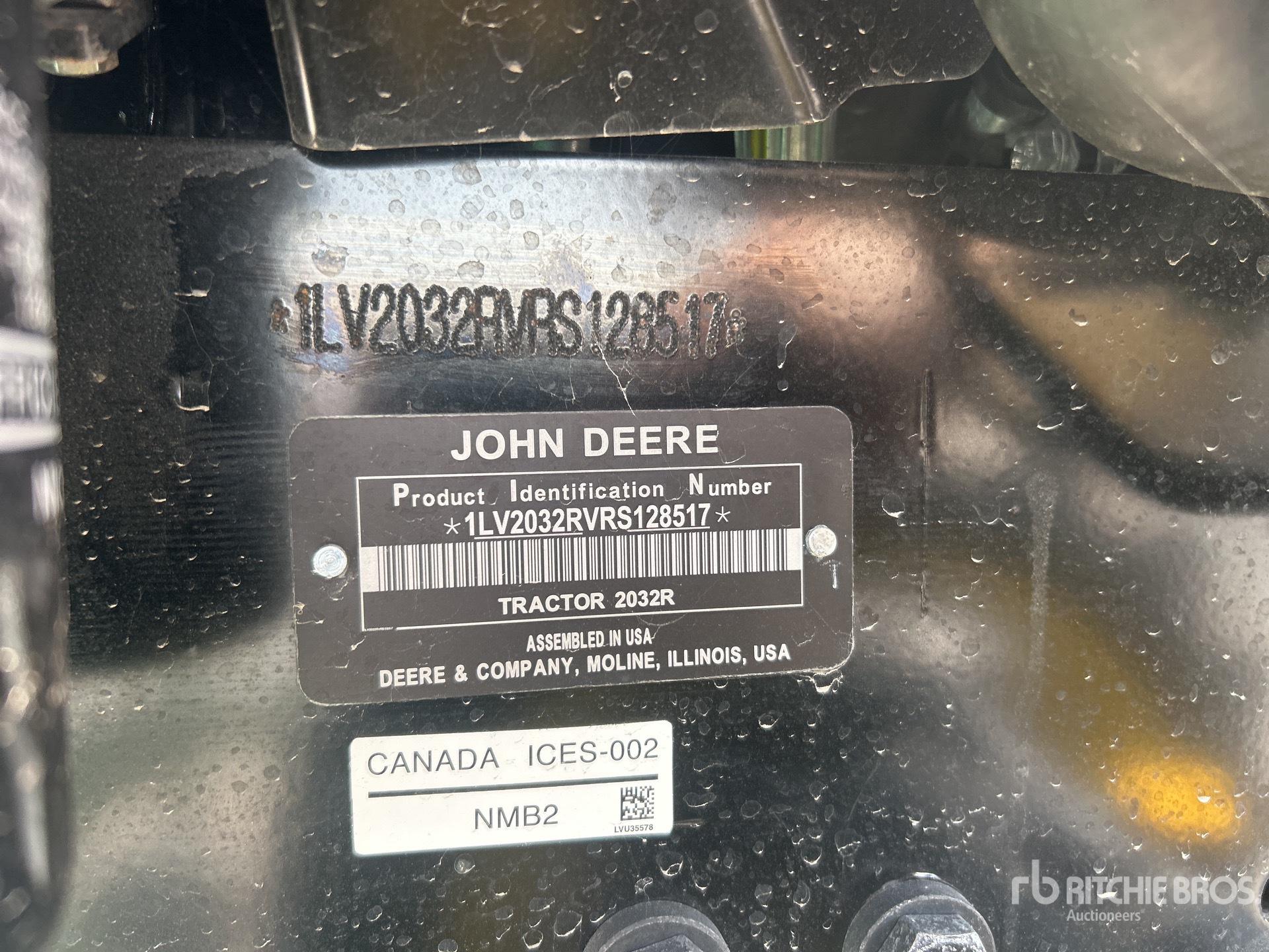 2025 John Deere 2032R
