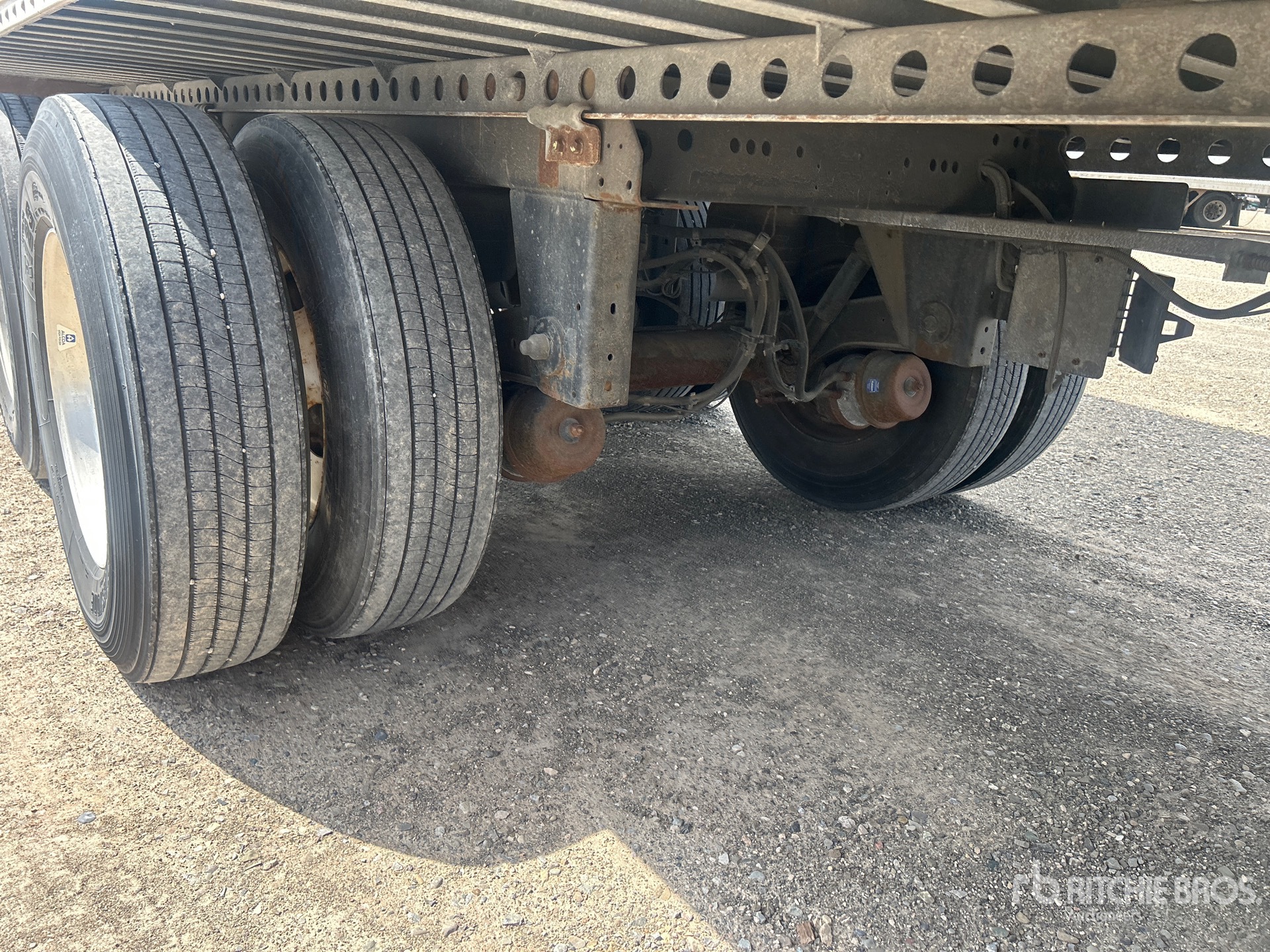 2022 Hyundai 53 FT X 102 IN T/A