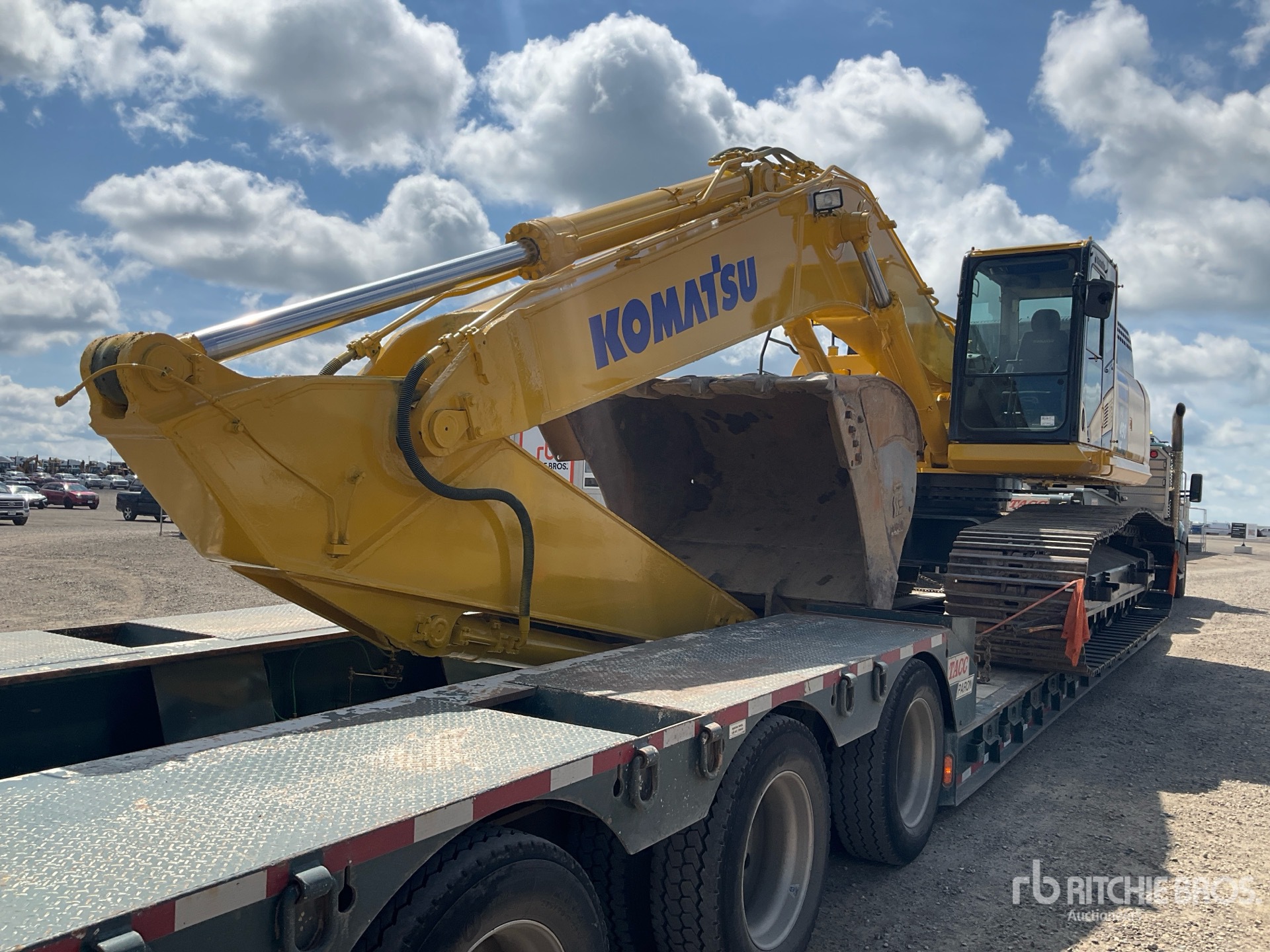 2013 Komatsu PC490LC-10