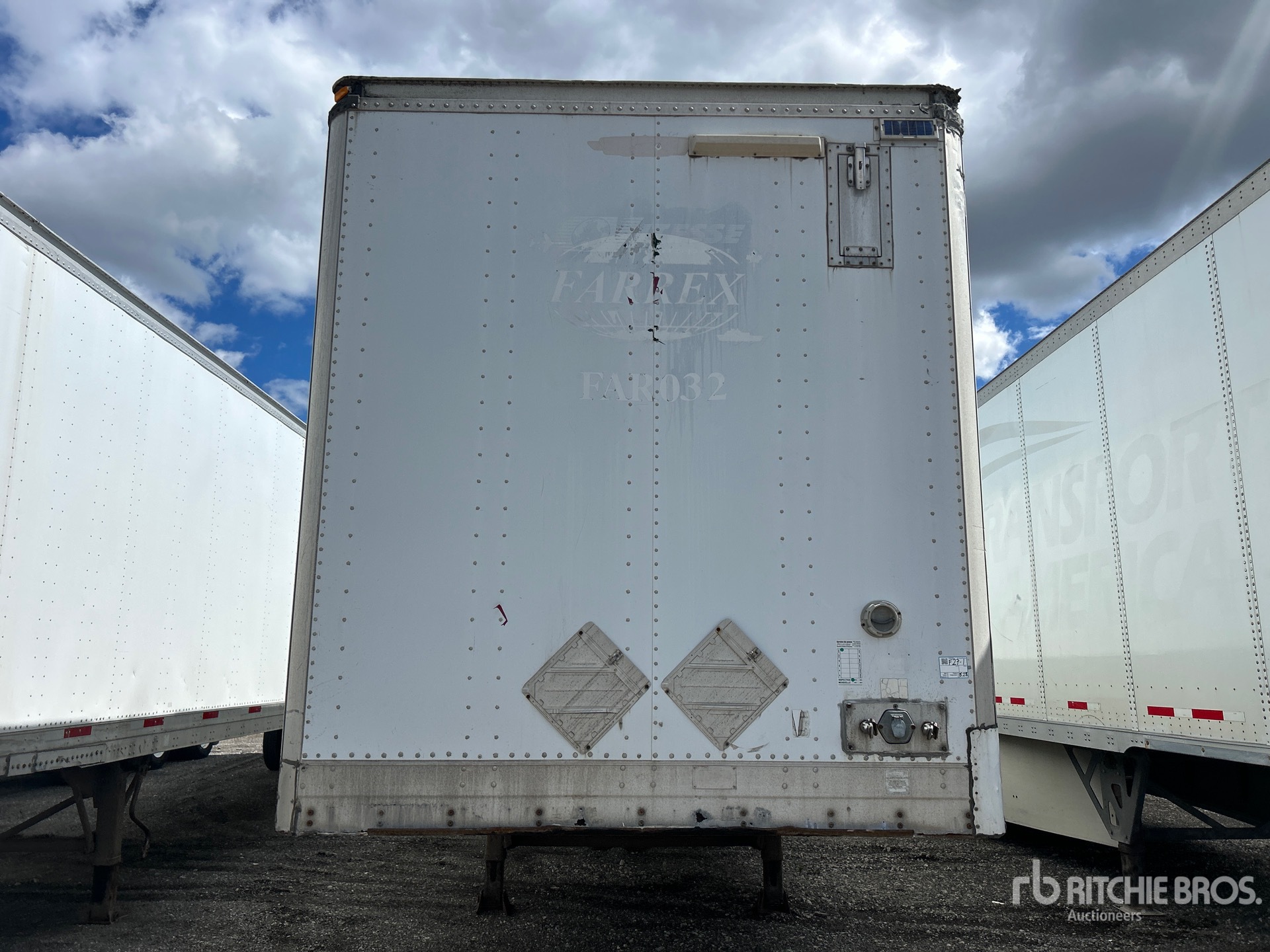 2005 Trailmobile 53 ft x 102 in T/A