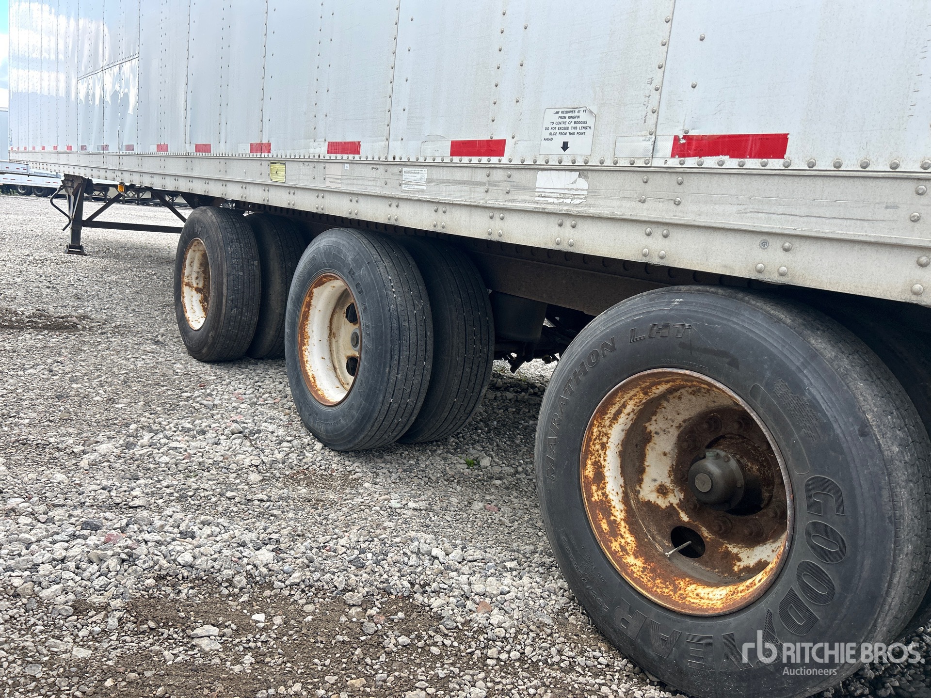 2003 Stoughton 53 FT X 102 IN TRI/A