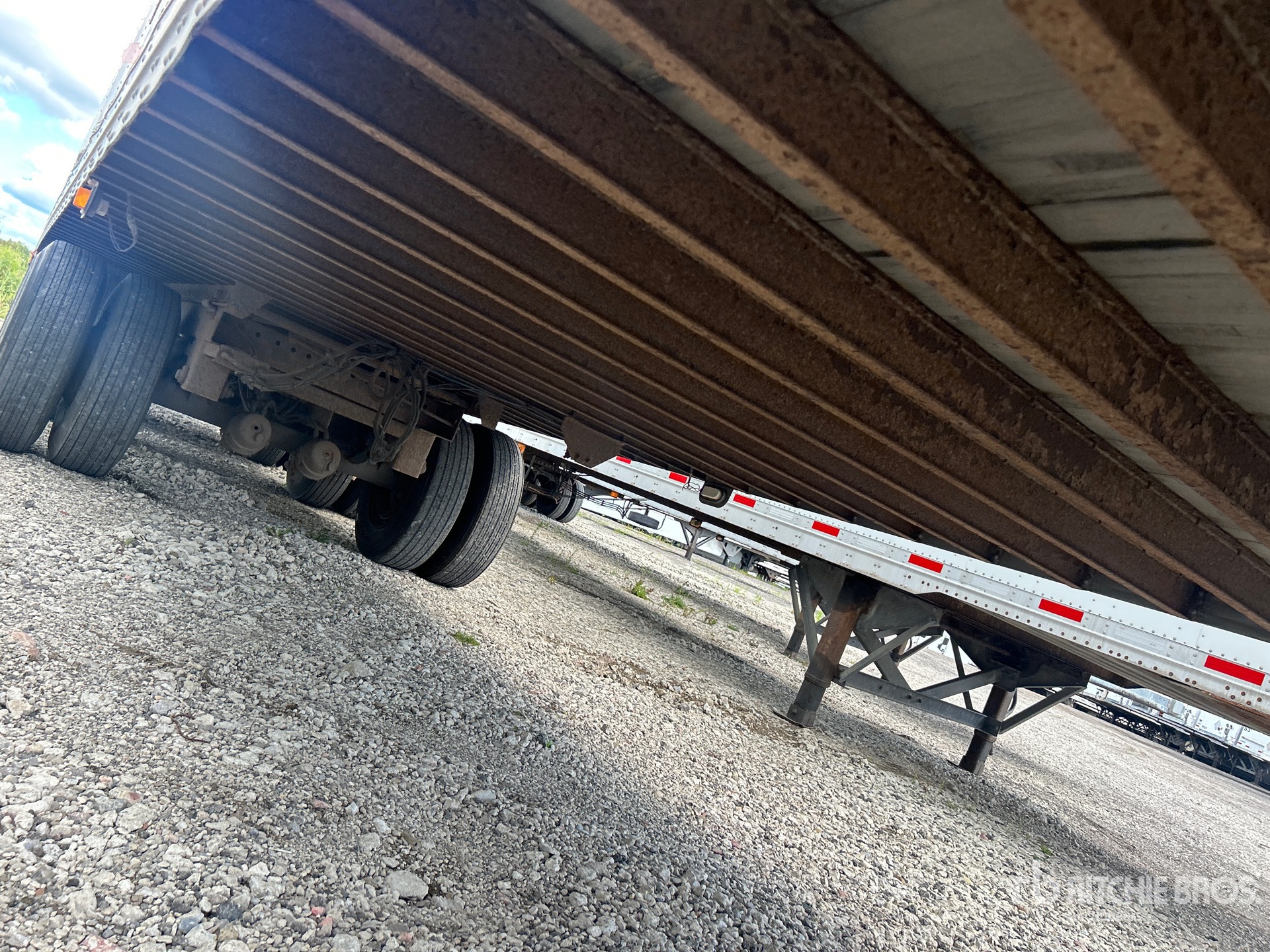 2003 Stoughton 53 FT X 102 IN TRI/A