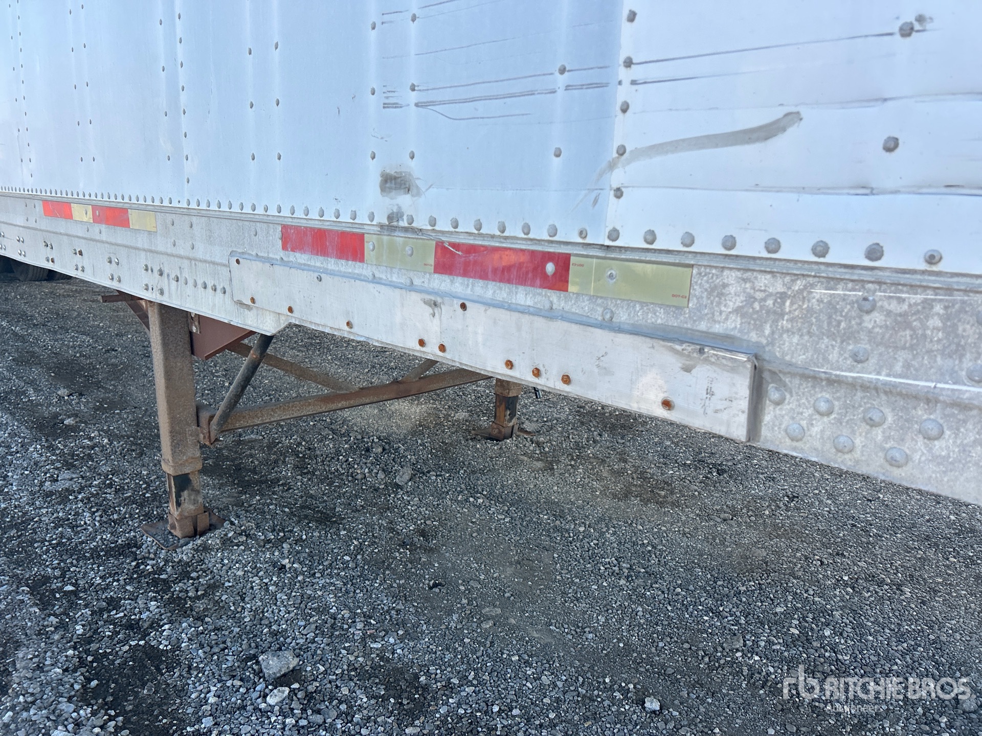 2001 Trailmobile 53 ft x 102 in T/A