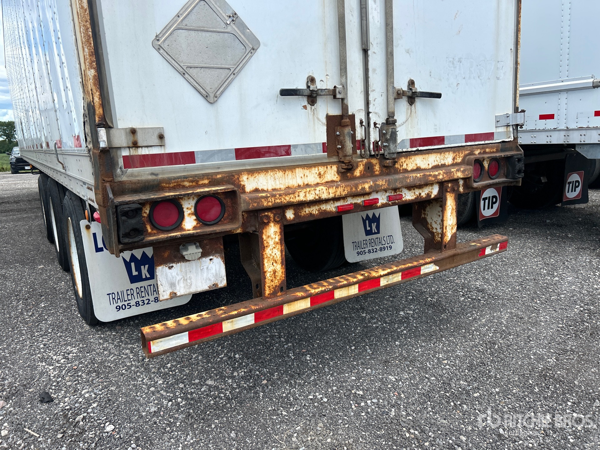 2003 Stoughton 53 FT X 102 IN TRI/A