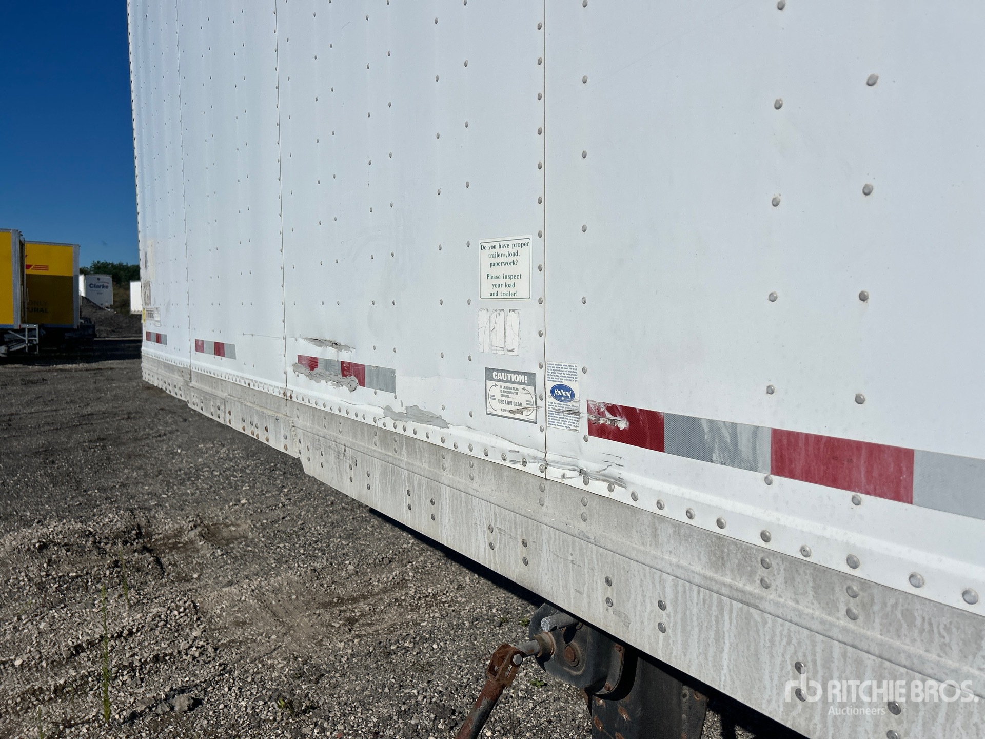 2003 Manac 53 FT X 102 IN TRI/A