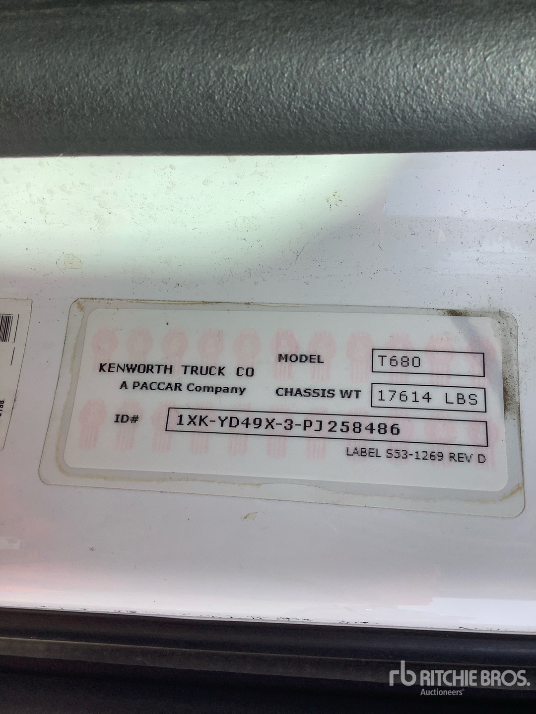2023 Kenworth T680
