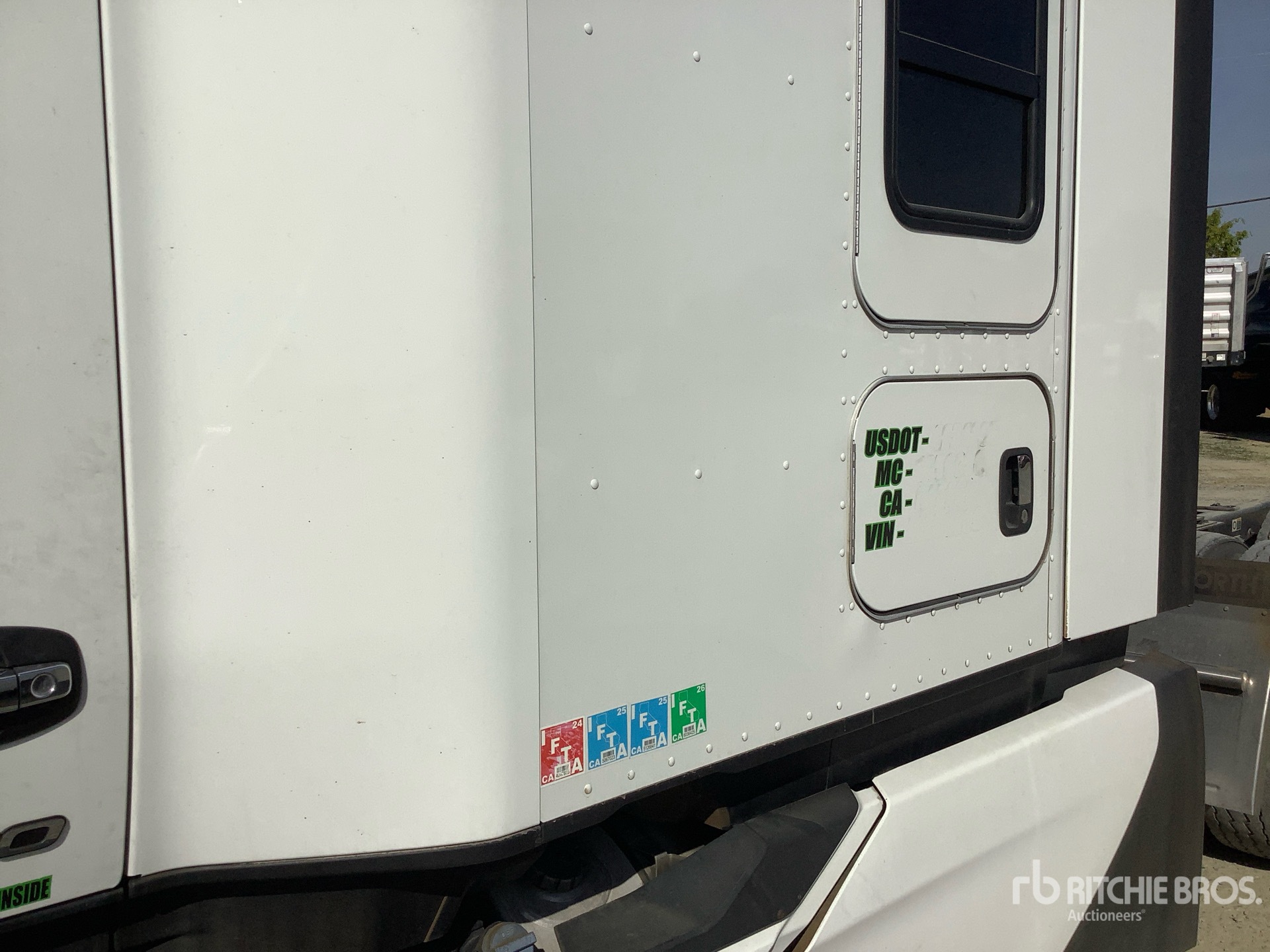 2023 Kenworth T680