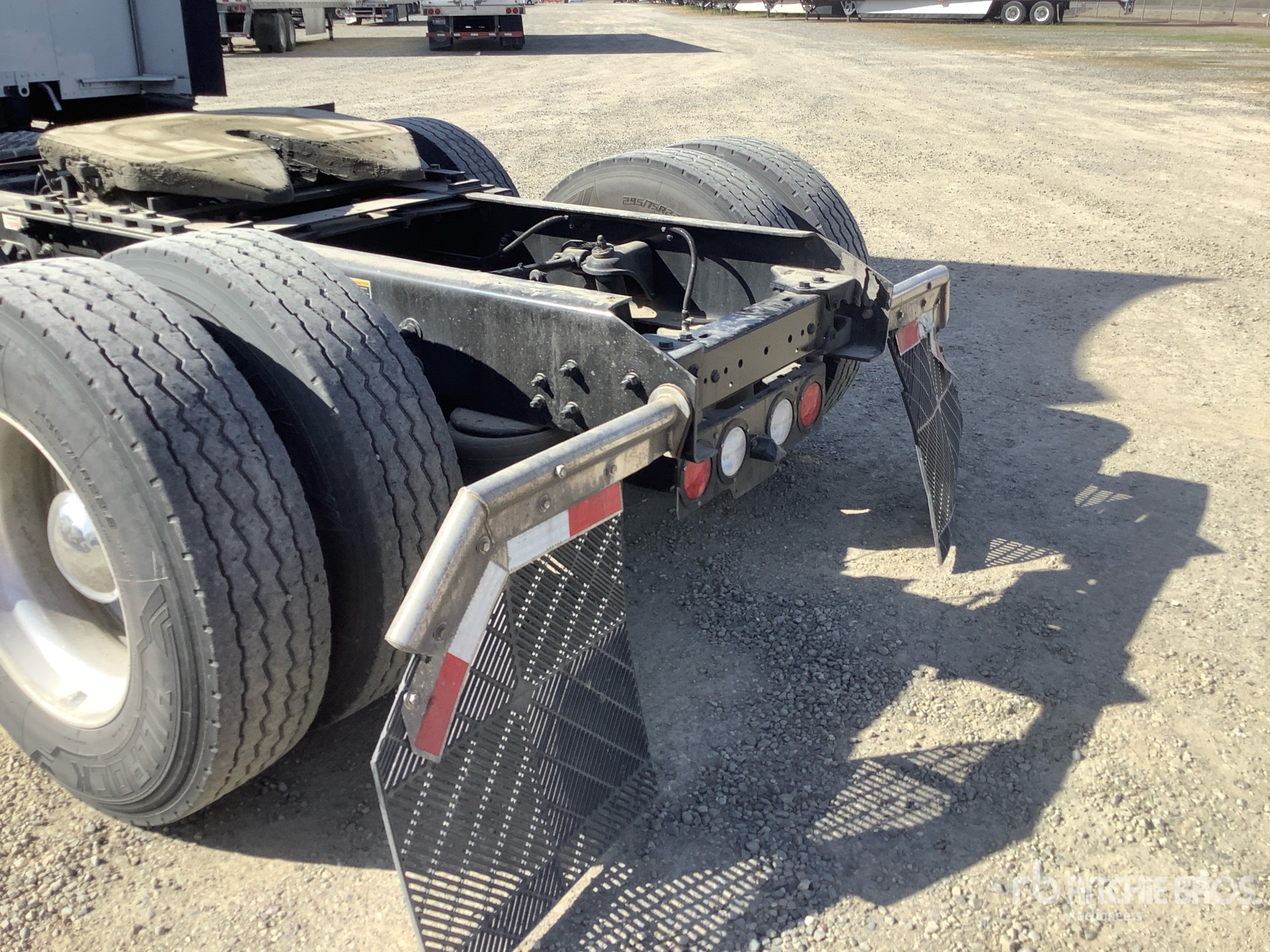 2023 Kenworth T680