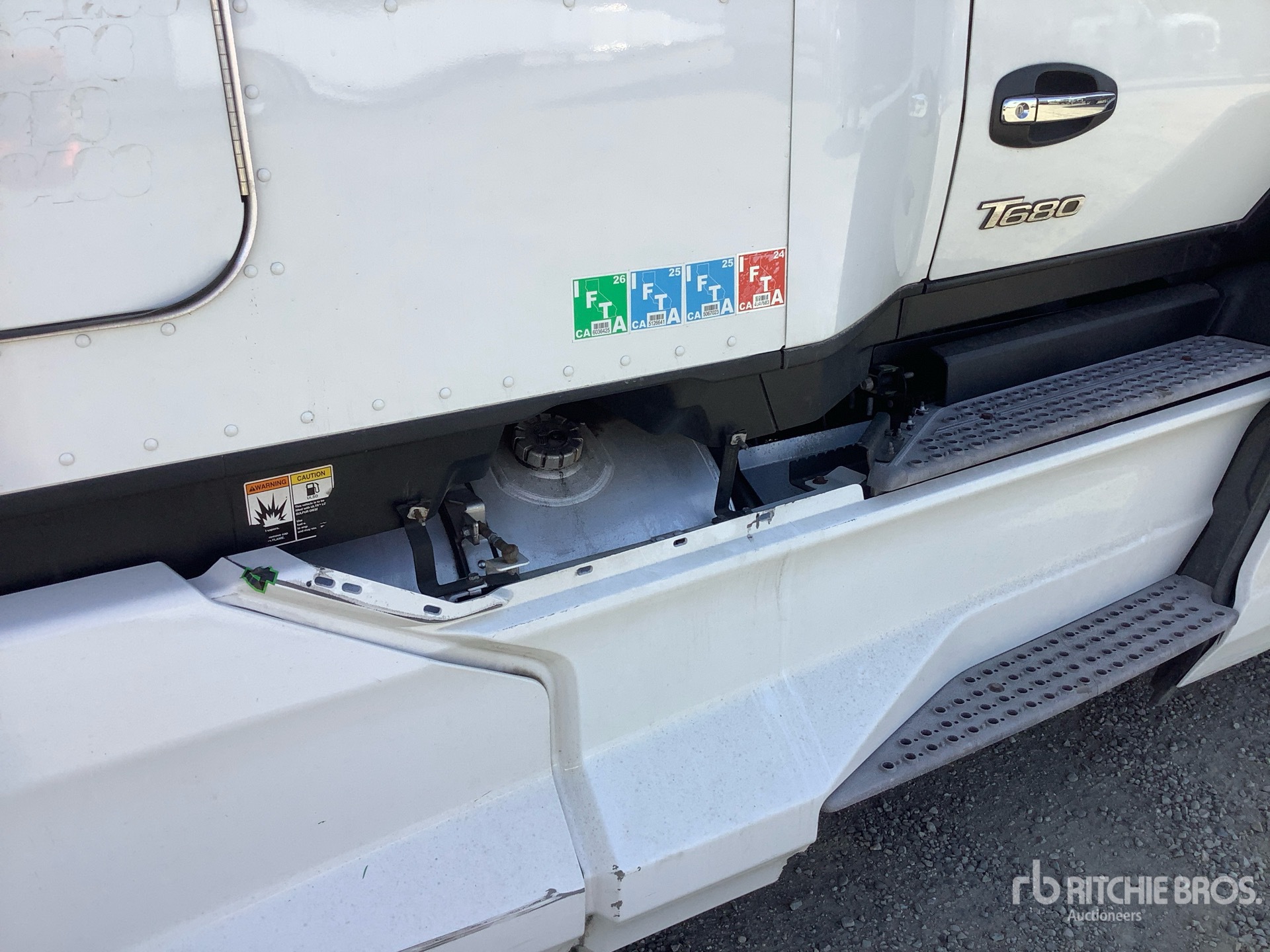 2023 Kenworth T680