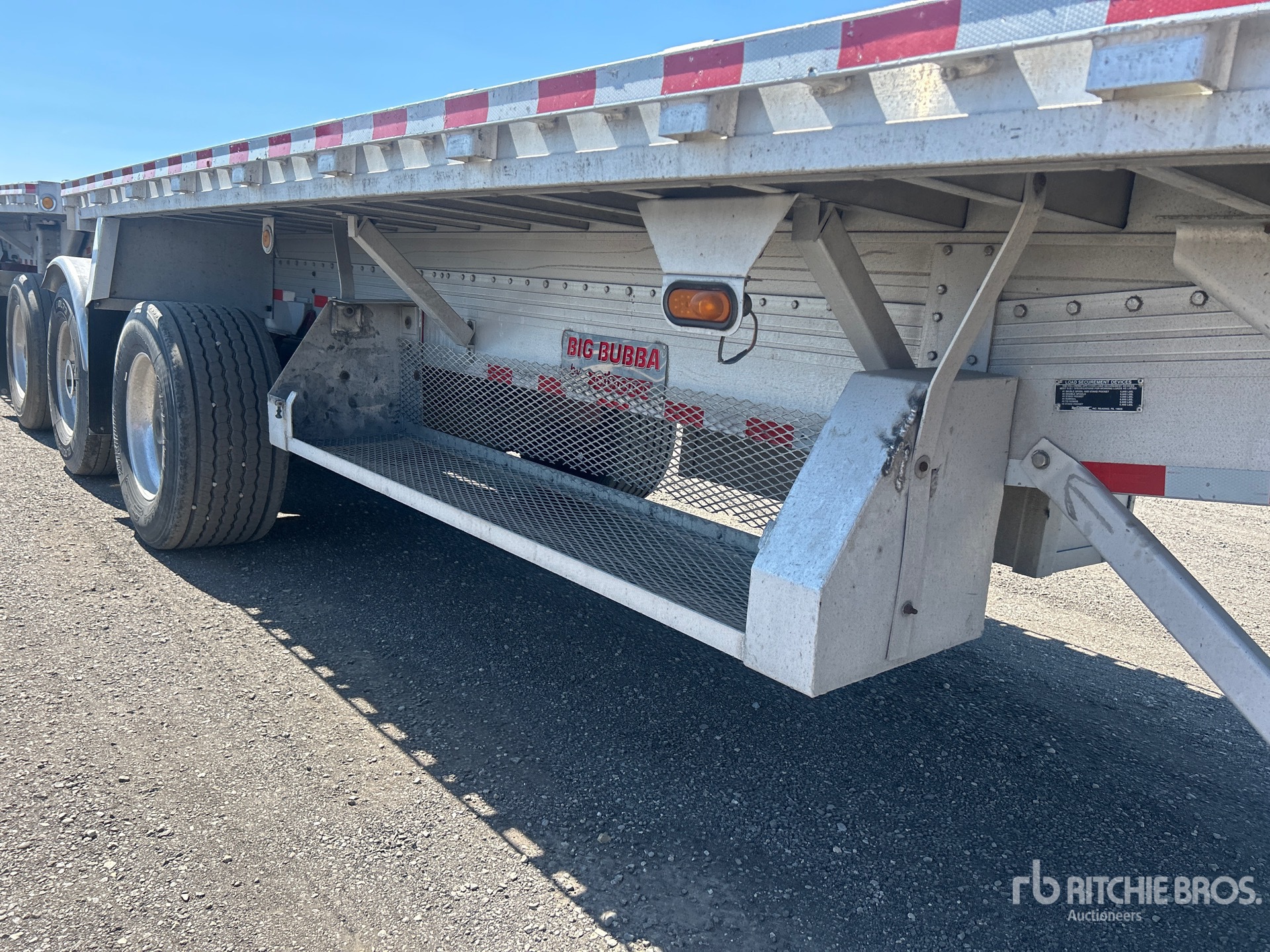 2017 Reitnouer 28 FT SUPER B-TRAIN LEAD