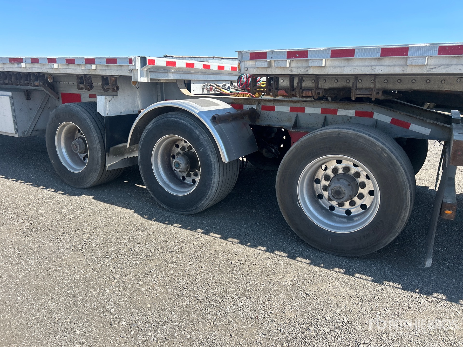 2017 Reitnouer 28 FT SUPER B-TRAIN LEAD