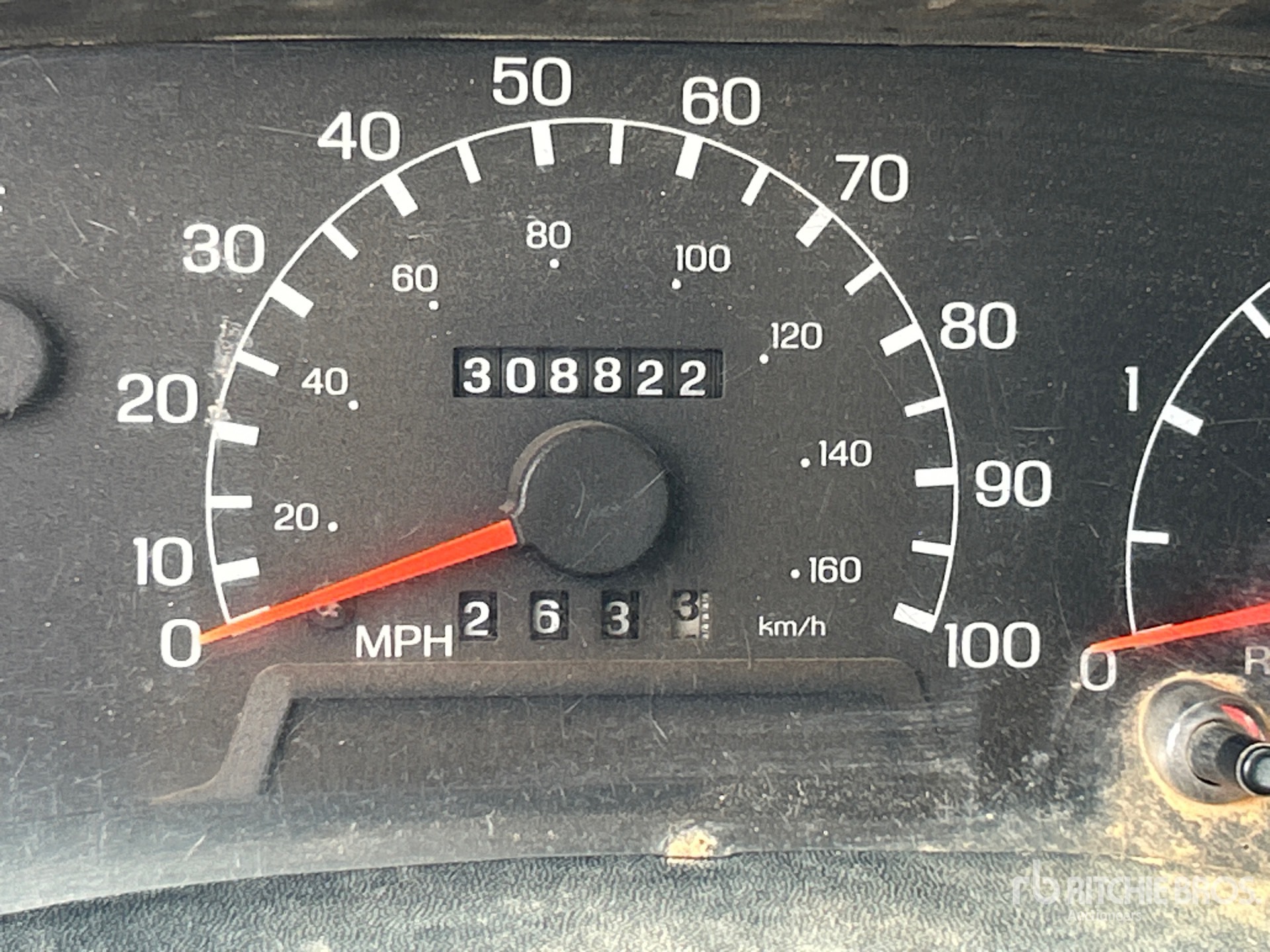 2000 Ford F-650