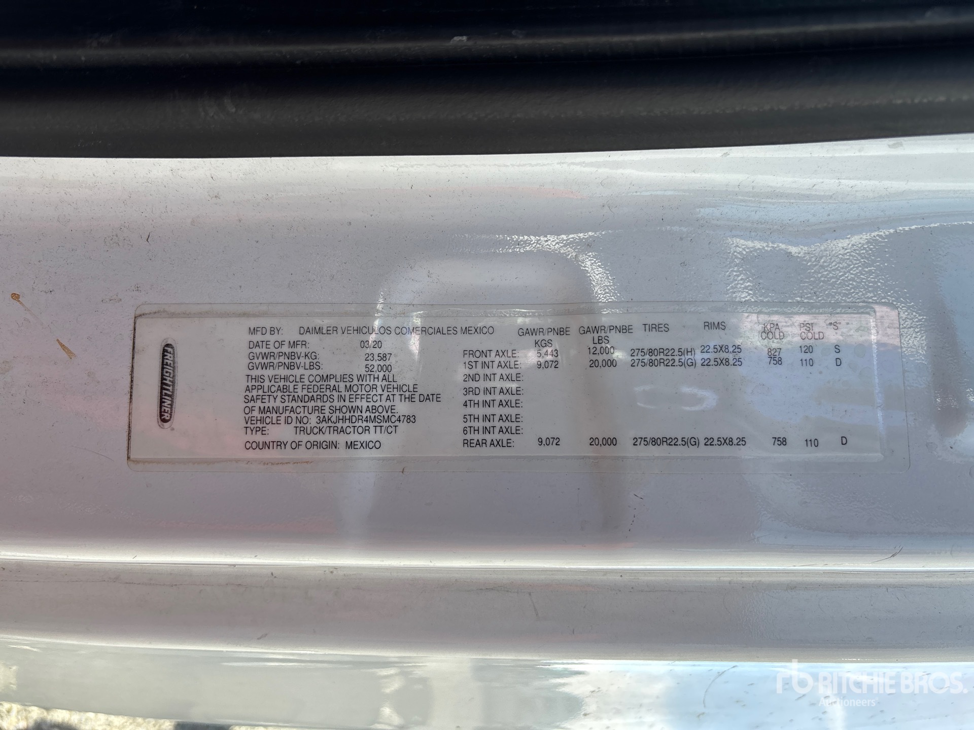 2021 Freightliner CASCADIA 126