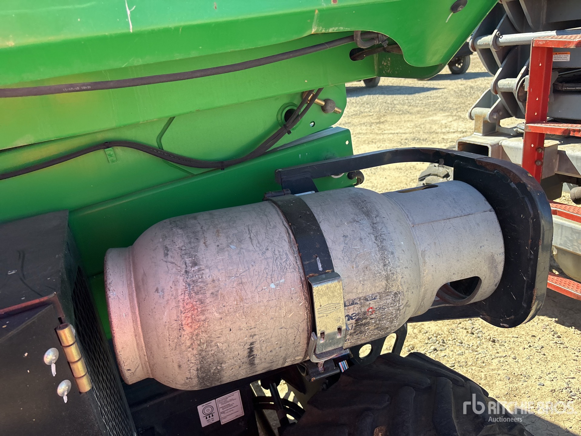 Genie DUAL FUEL