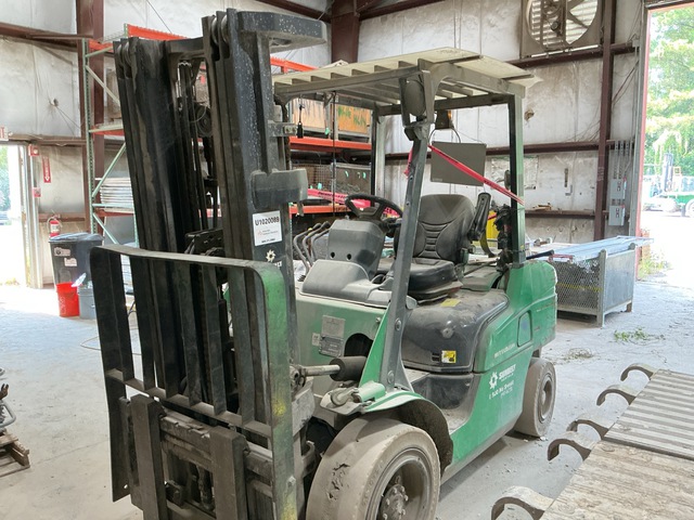 2016 Mitsubishi FG30NGLE Forklift