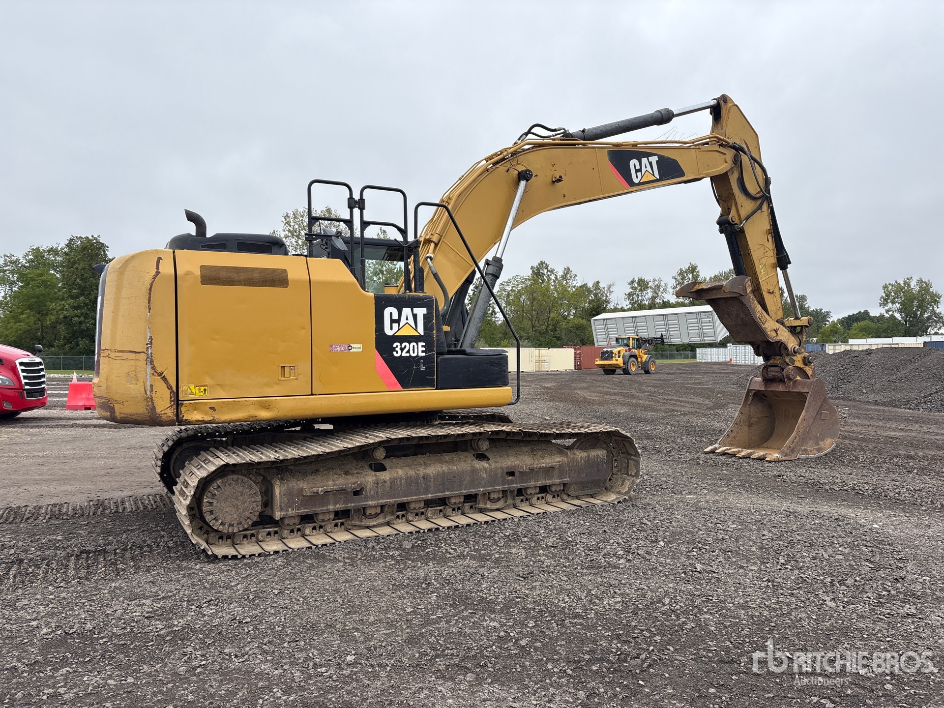 2014 Caterpillar 320E L