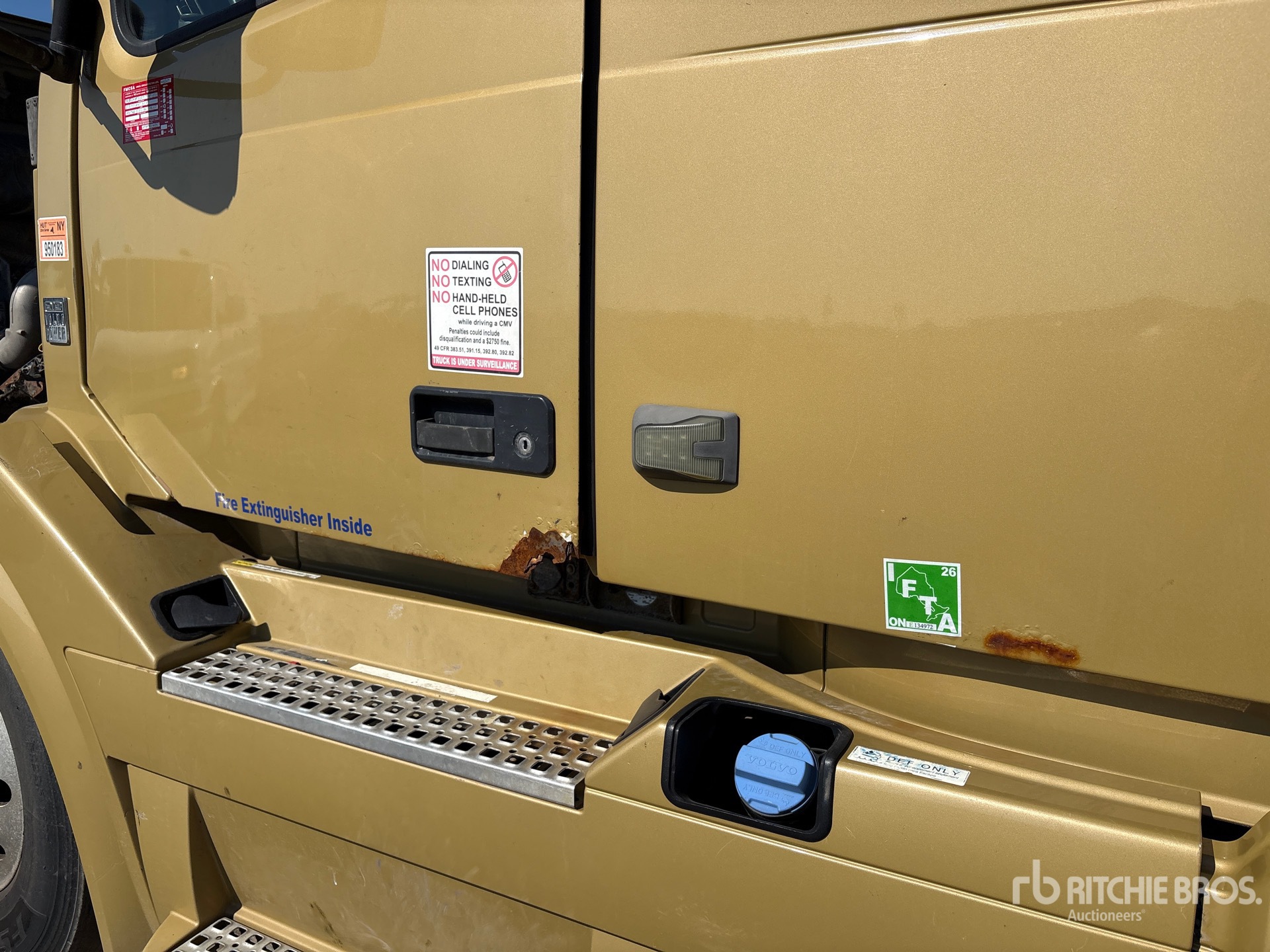 2013 Volvo VNL