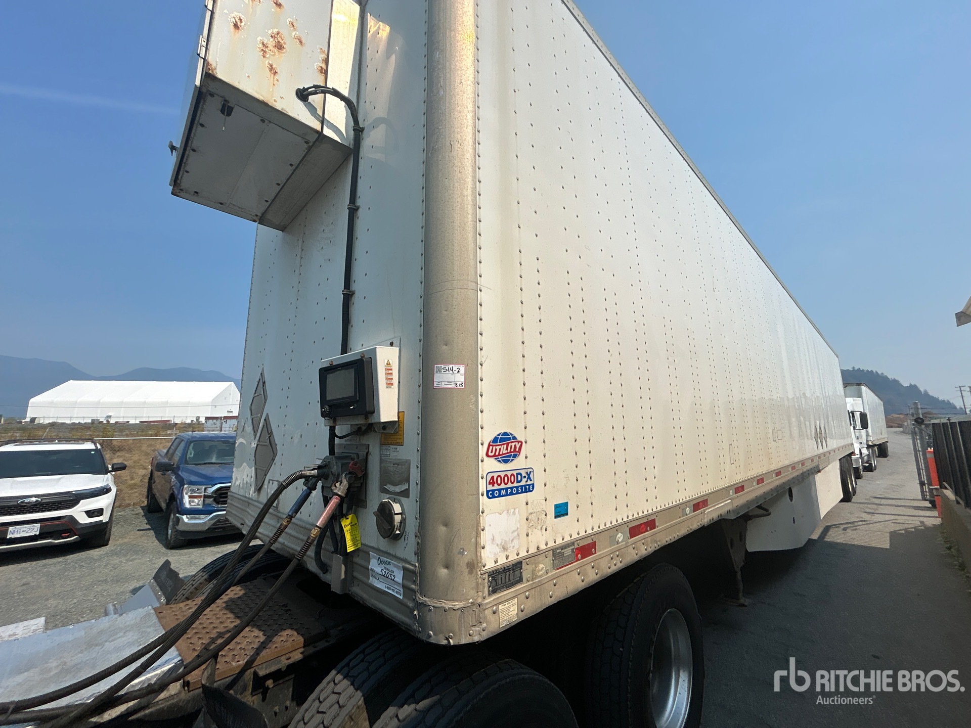 2011 Utility 4000D-X