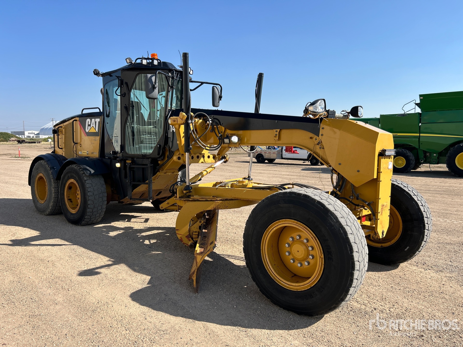 2014 Caterpillar 140M VHP PLUS