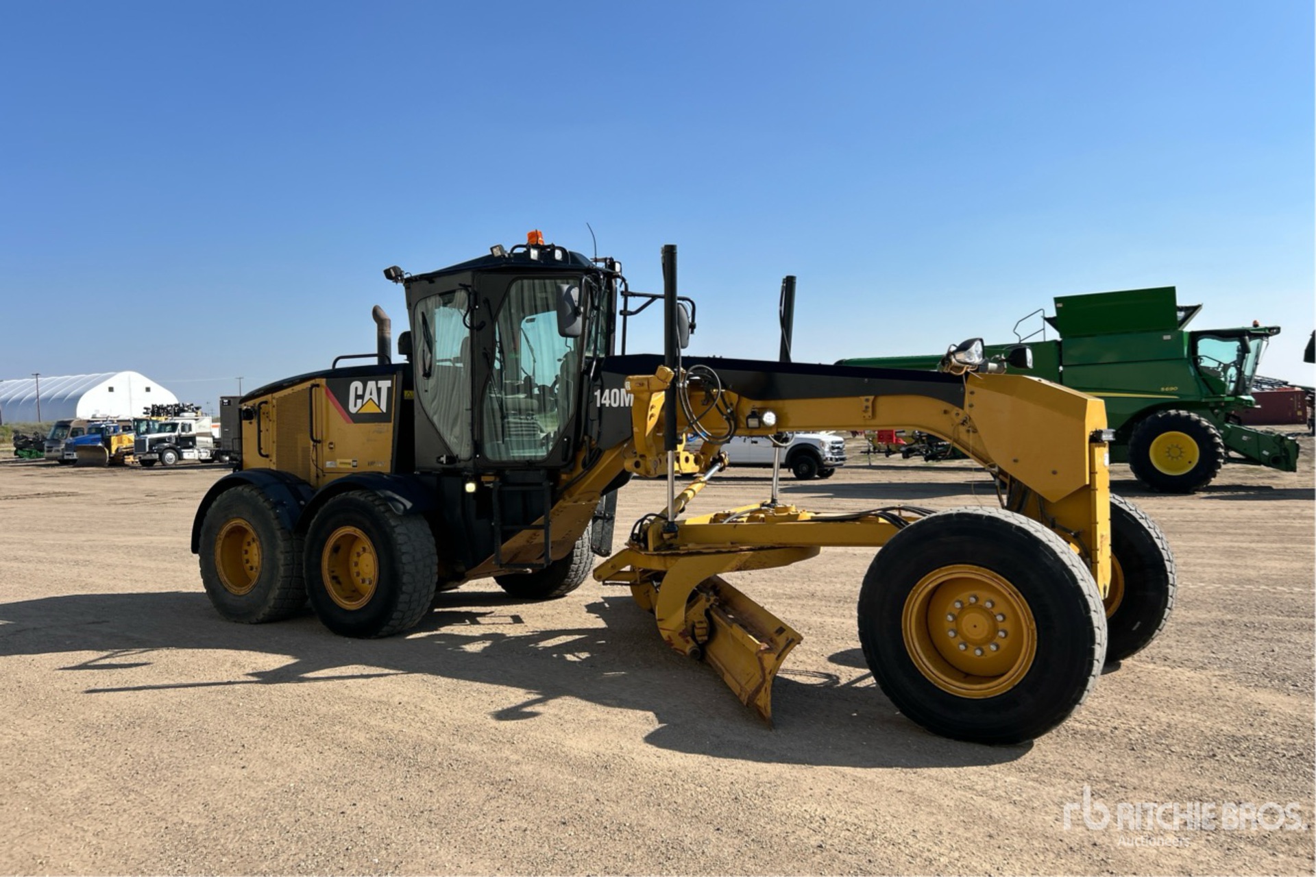 2014 Caterpillar 140M VHP PLUS