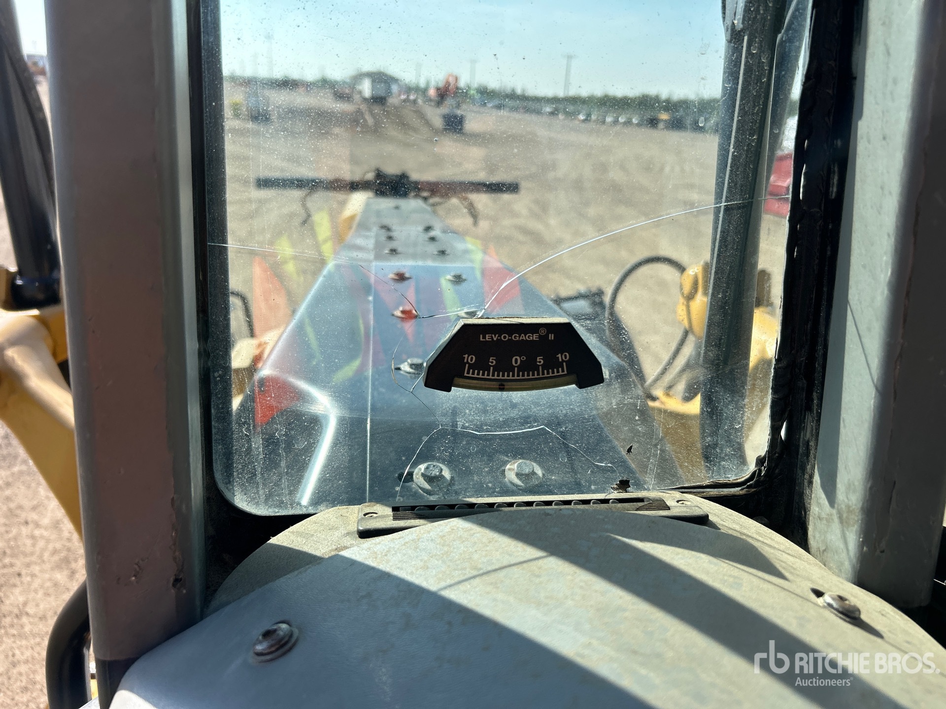 2016 Caterpillar 160M VHP PLUS