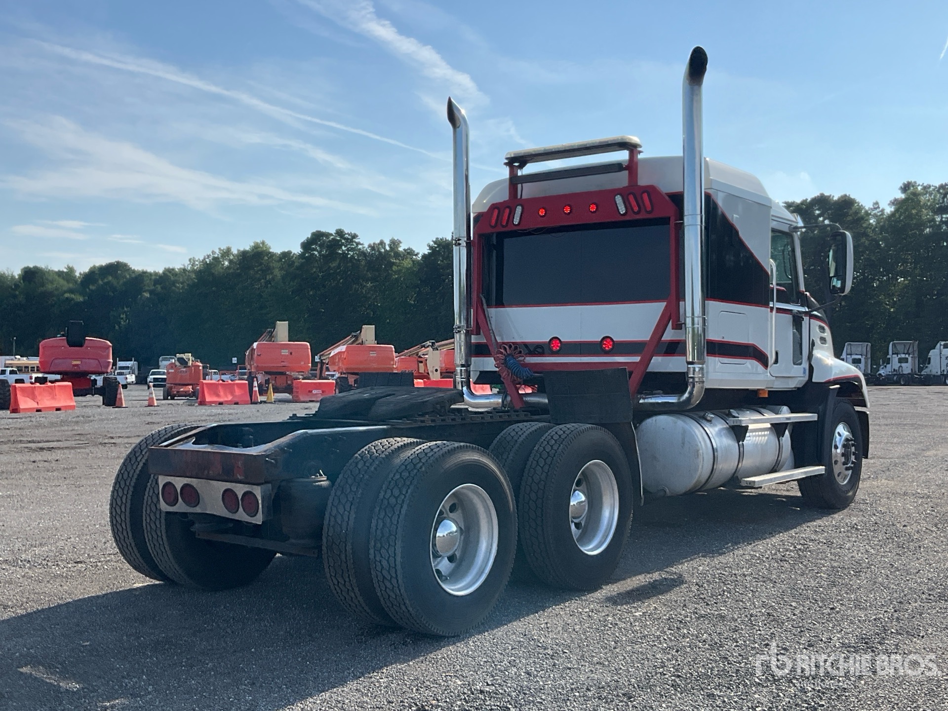 2003 Mack CX613 VISION