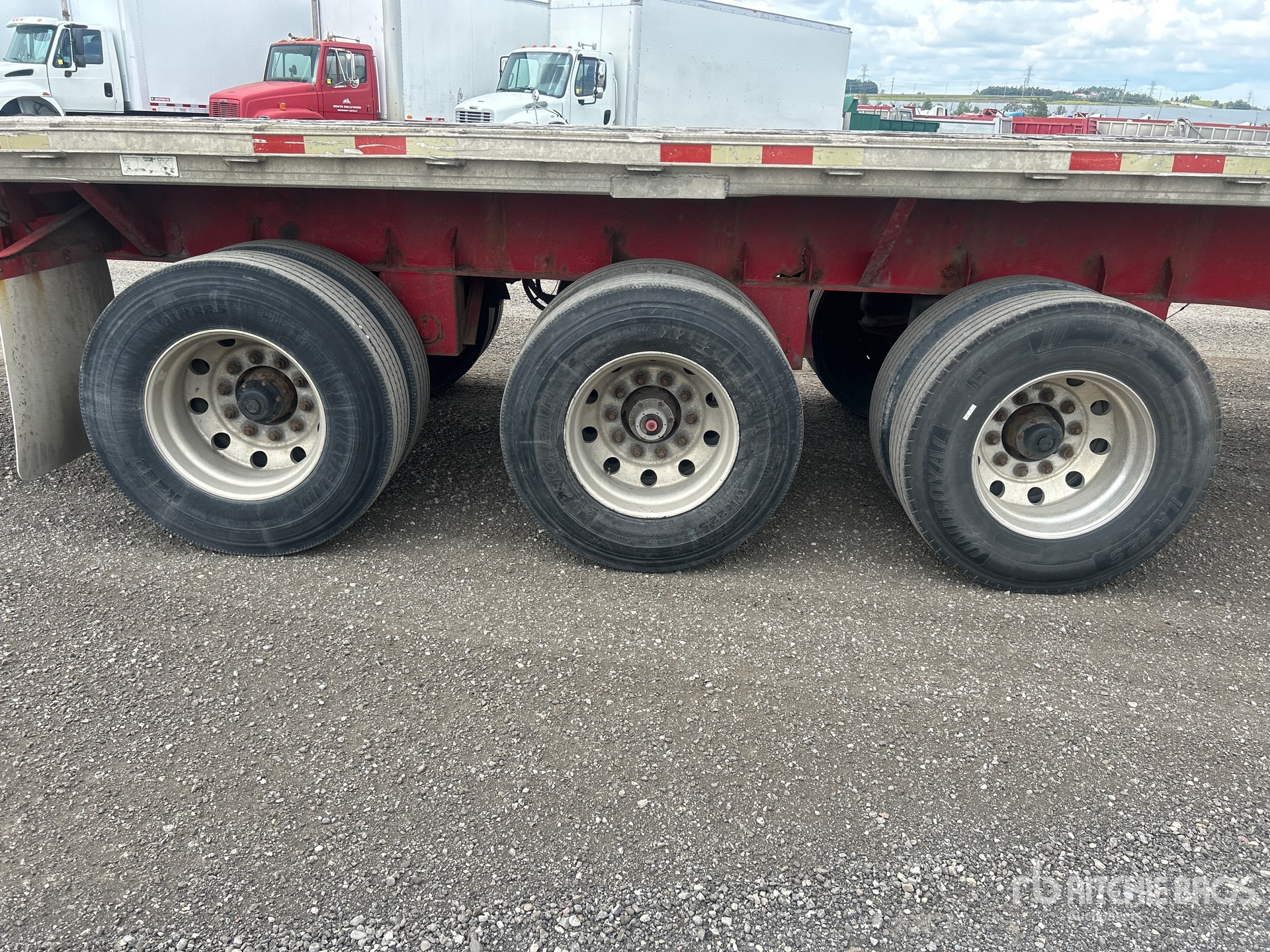 2007 Manac 53 FT TRI/A