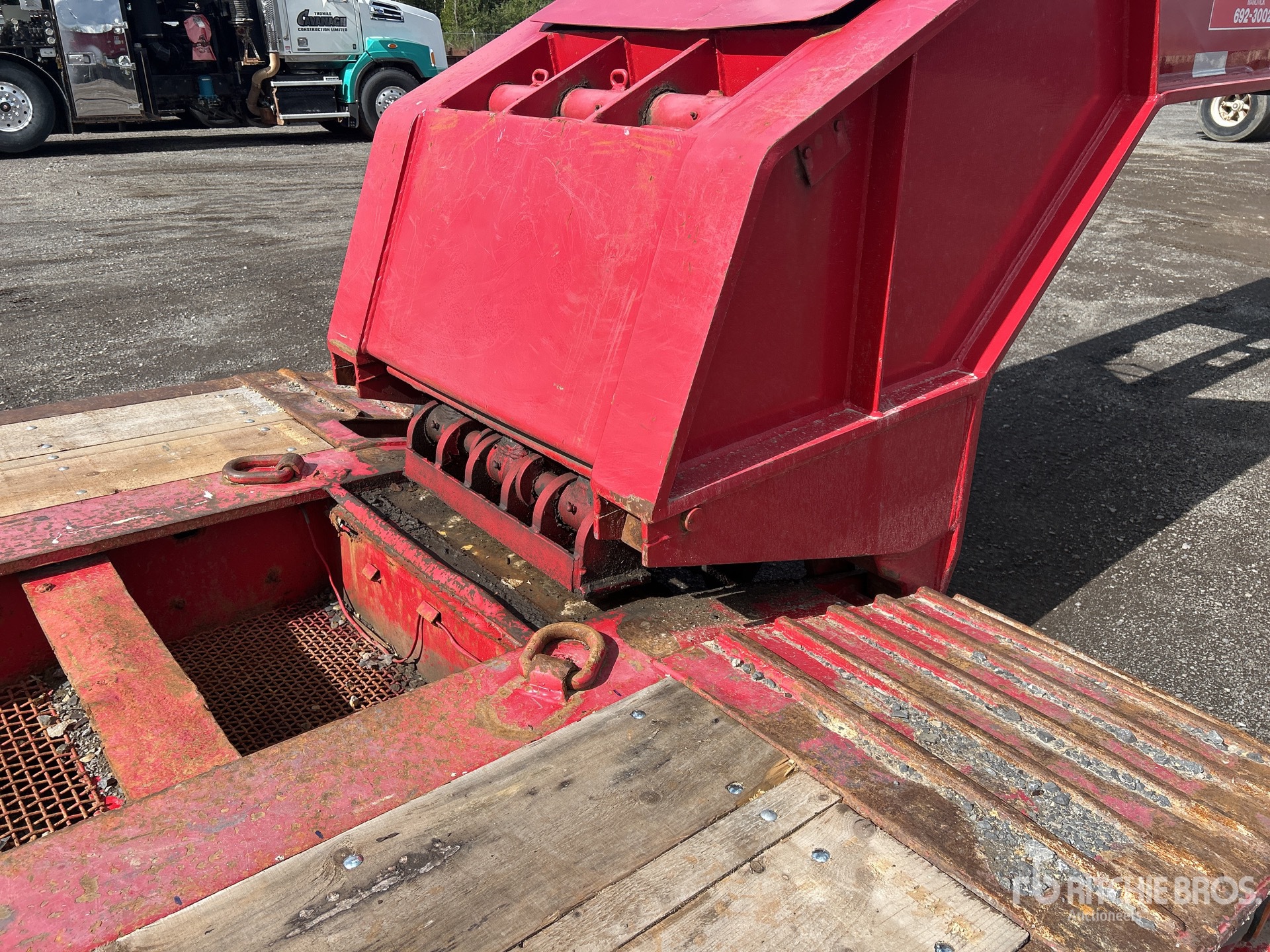 1997 J C Trailers Quad/A Removable Gooseneck