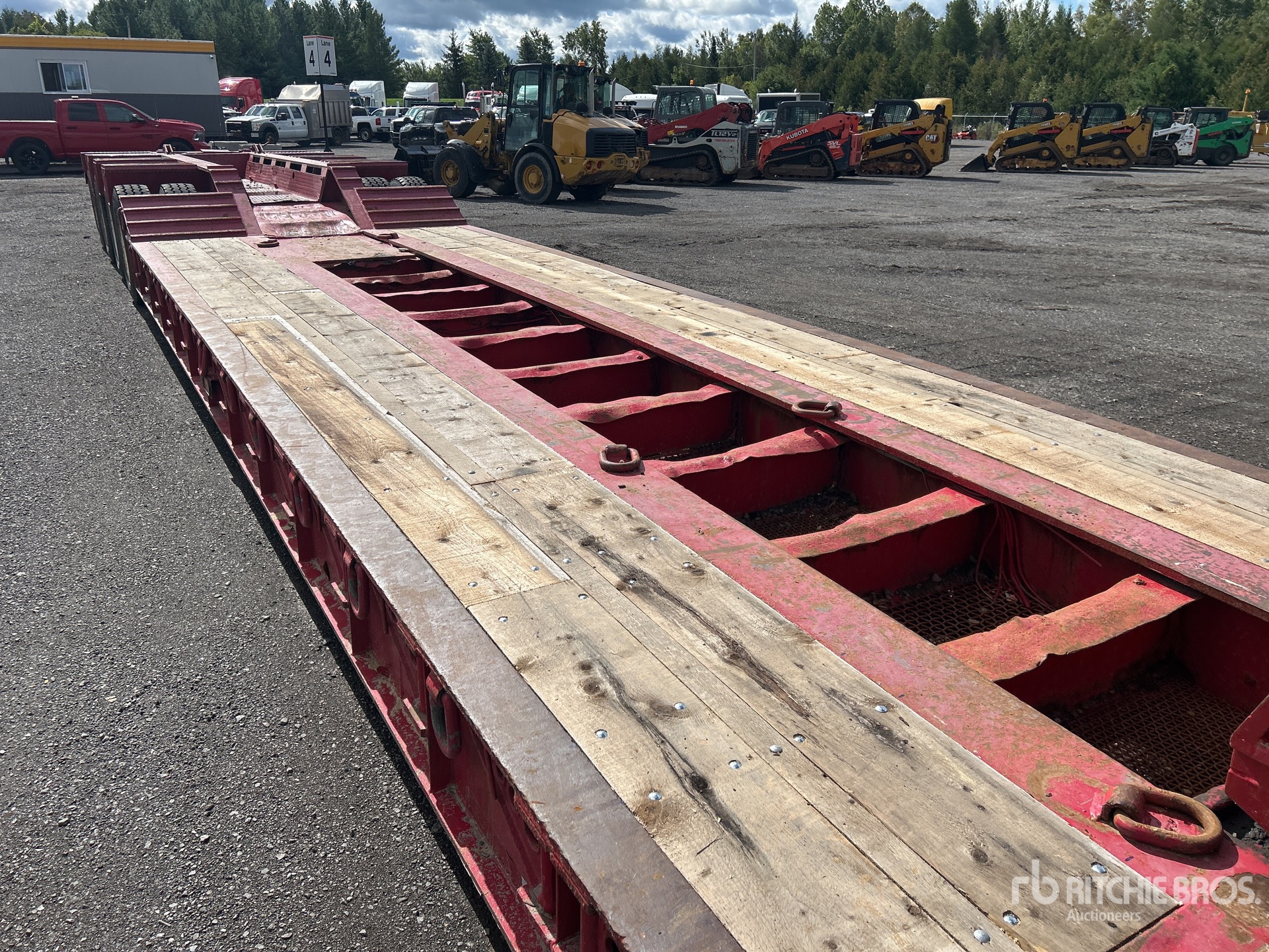 1997 J C Trailers Quad/A Removable Gooseneck