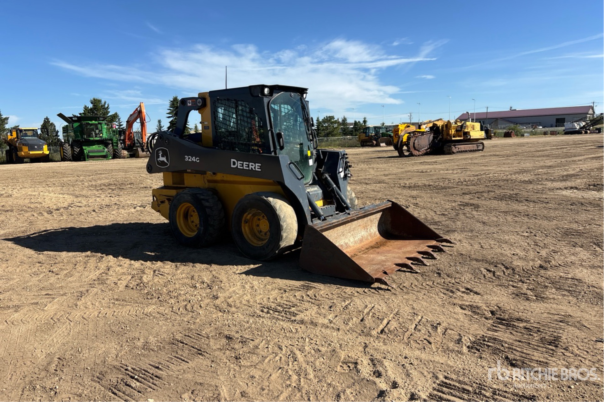 2023 John Deere 324G
