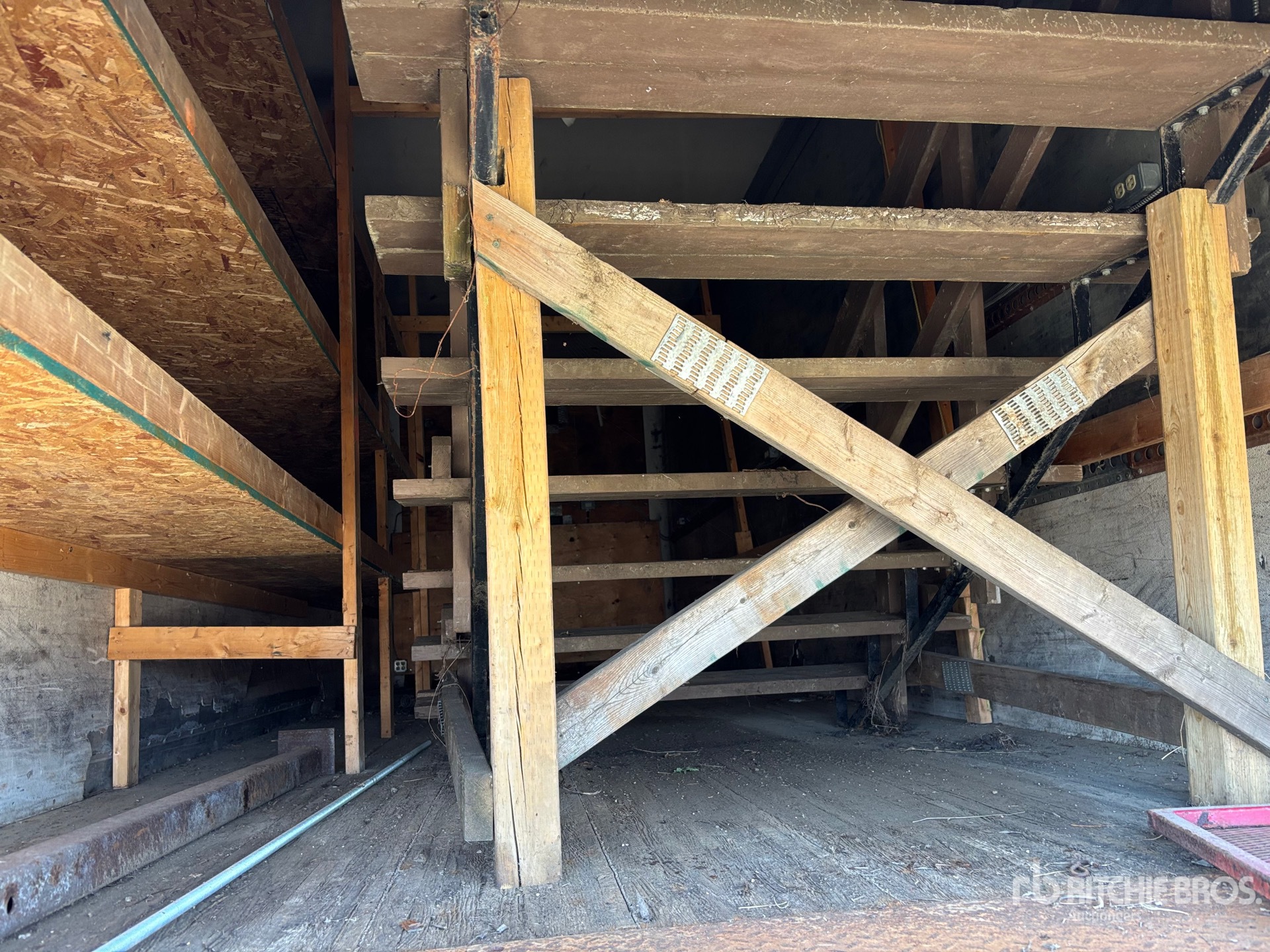 1994 Great Dane 28 ft x 102 in S/A