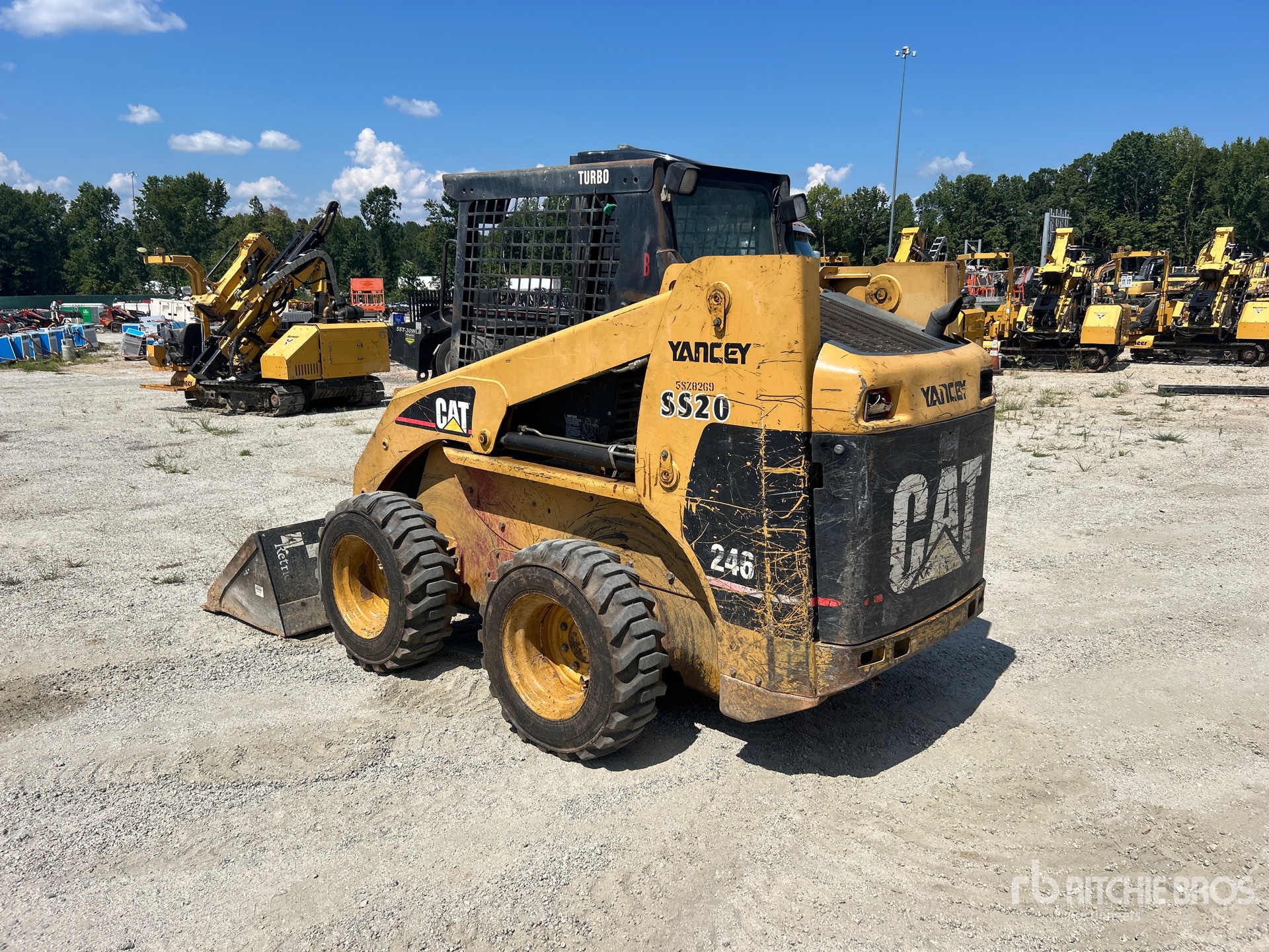 2004 Caterpillar 246