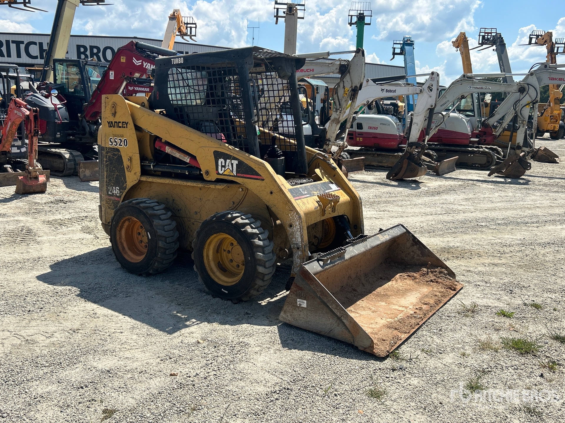 2004 Caterpillar 246