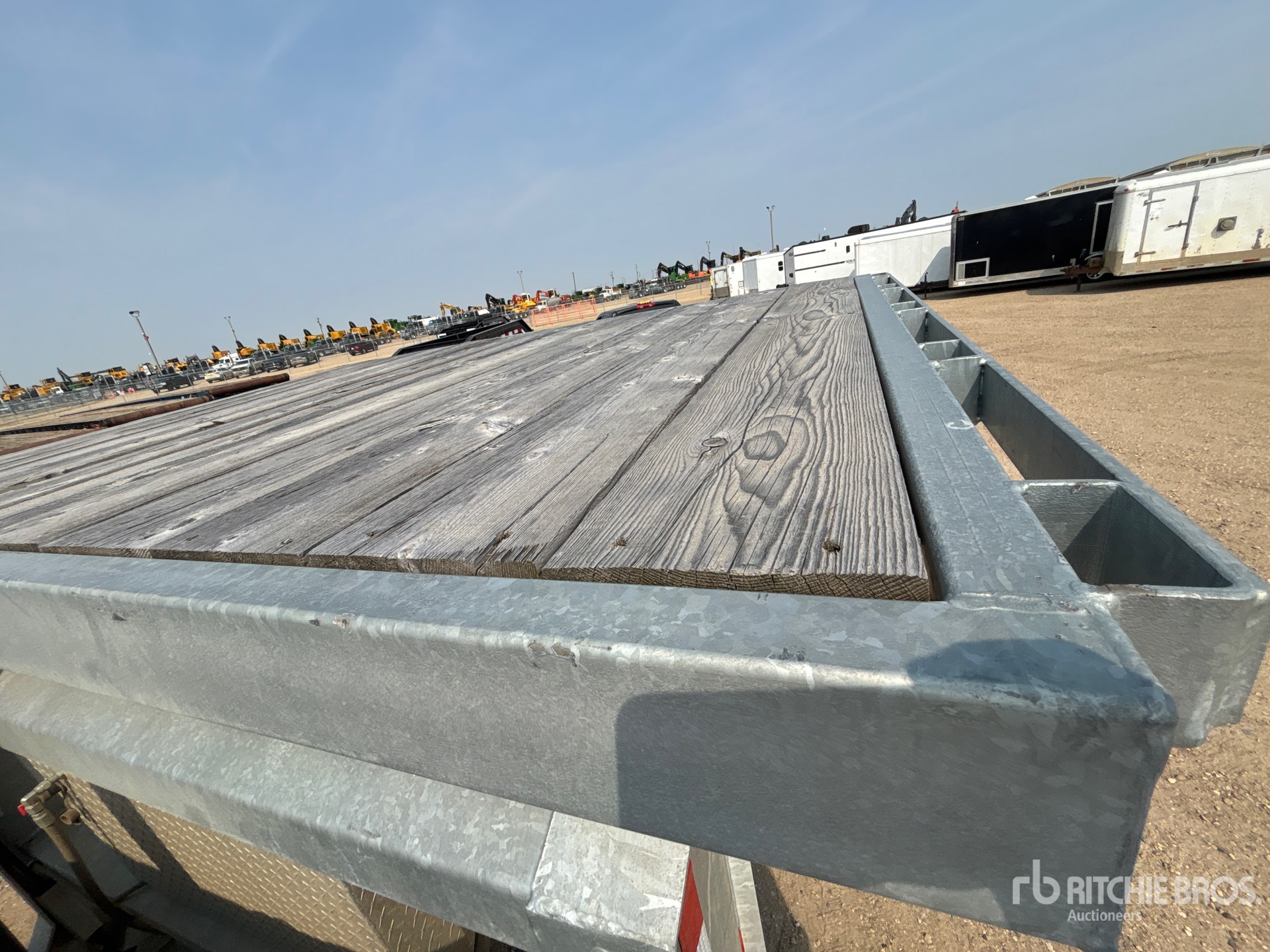 2021 N & N 18 FT TRI/A ALUMINUM GOOSENECK