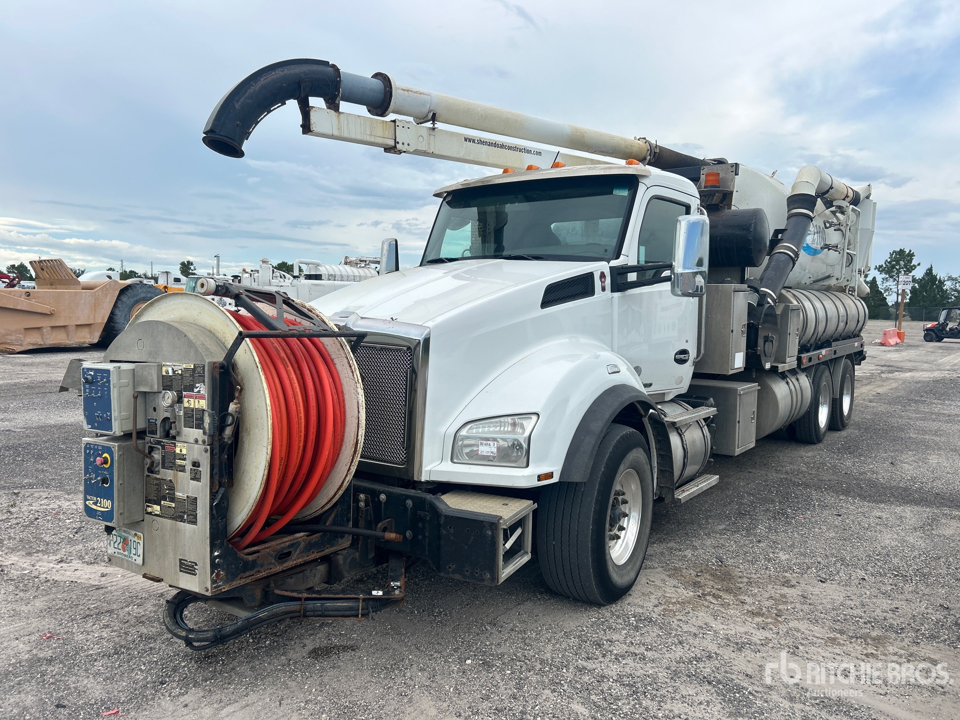 2018 Kenworth T880