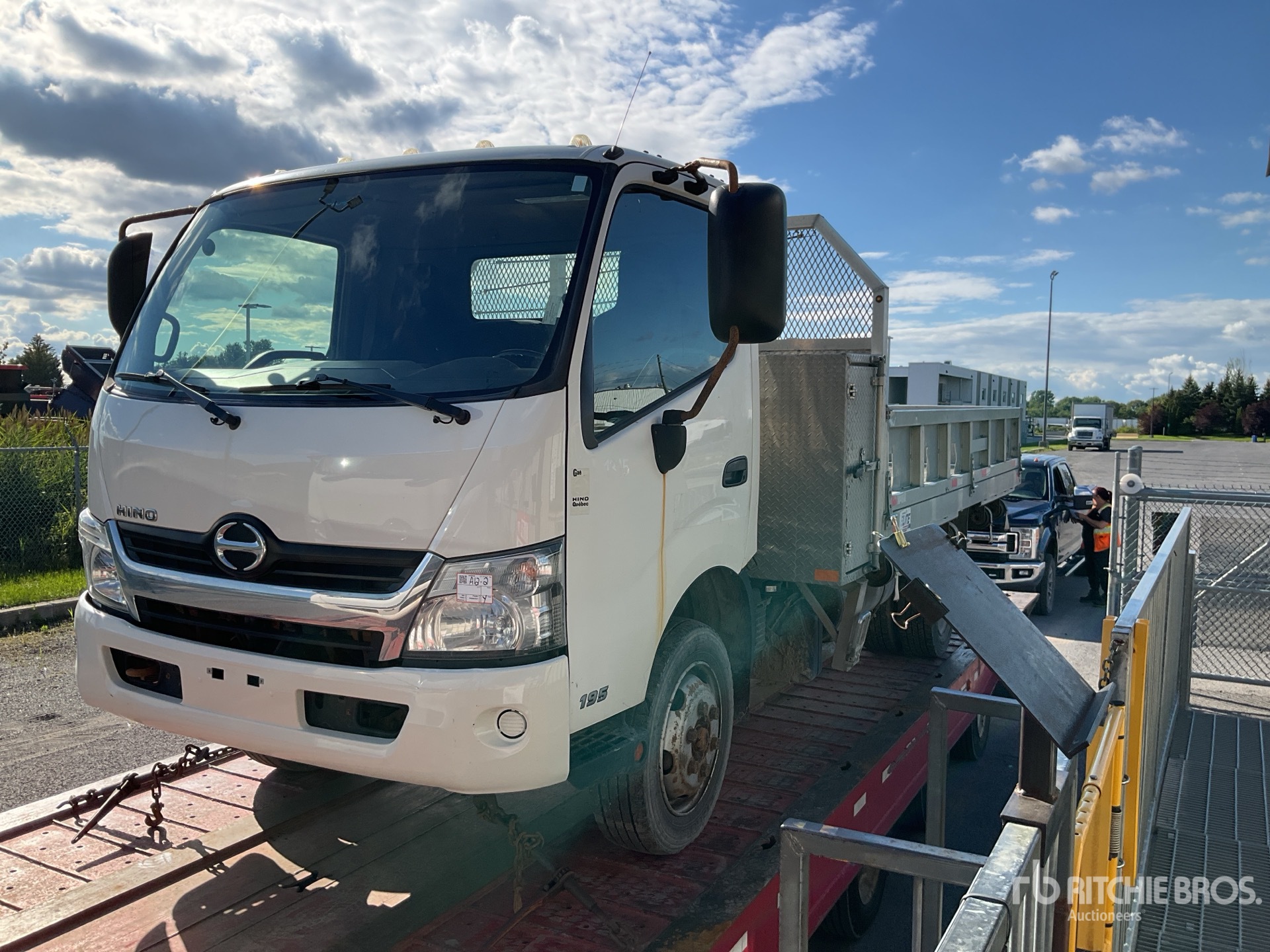 Photo of 2017 Hino 195