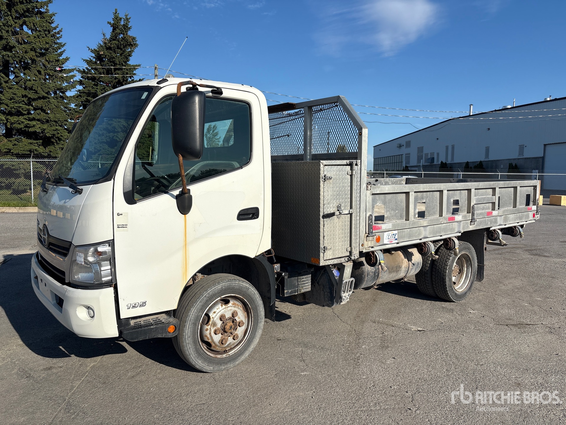 Photo of 2017 Hino 195