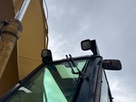 General Appearance with Exterior Lights