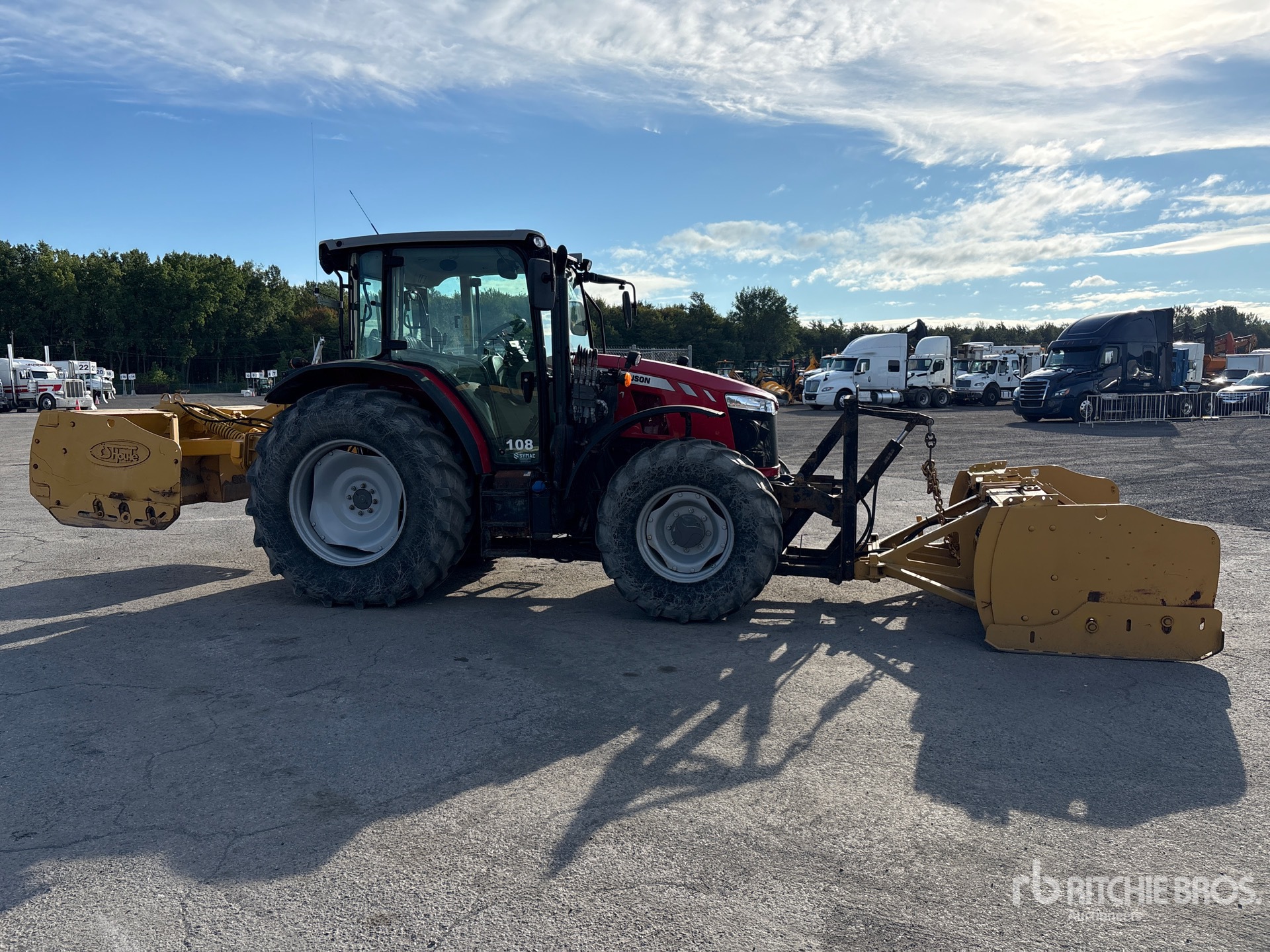 2018 Massey Ferguson 5711