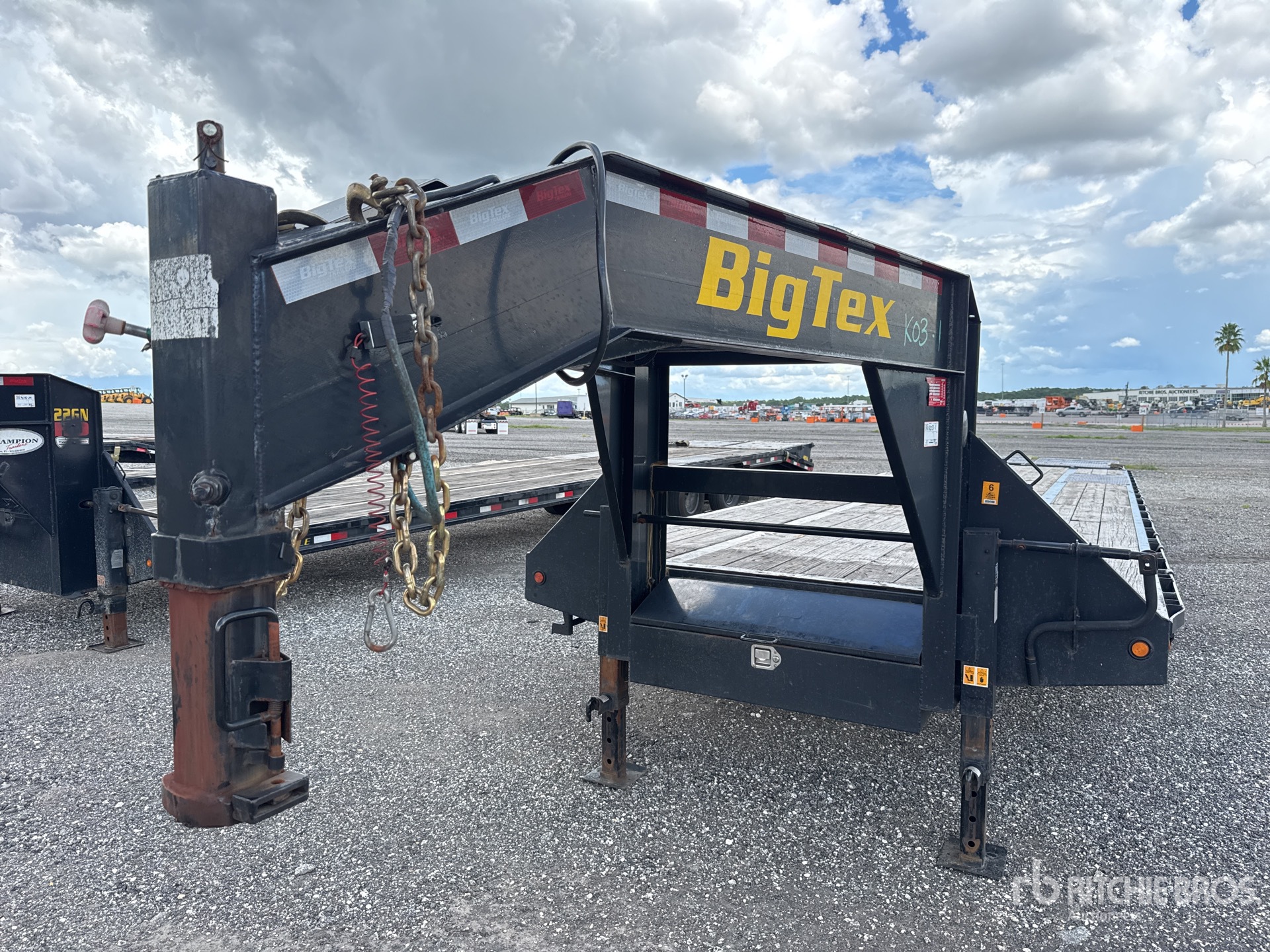 2022 Big Tex 40 FT T/A