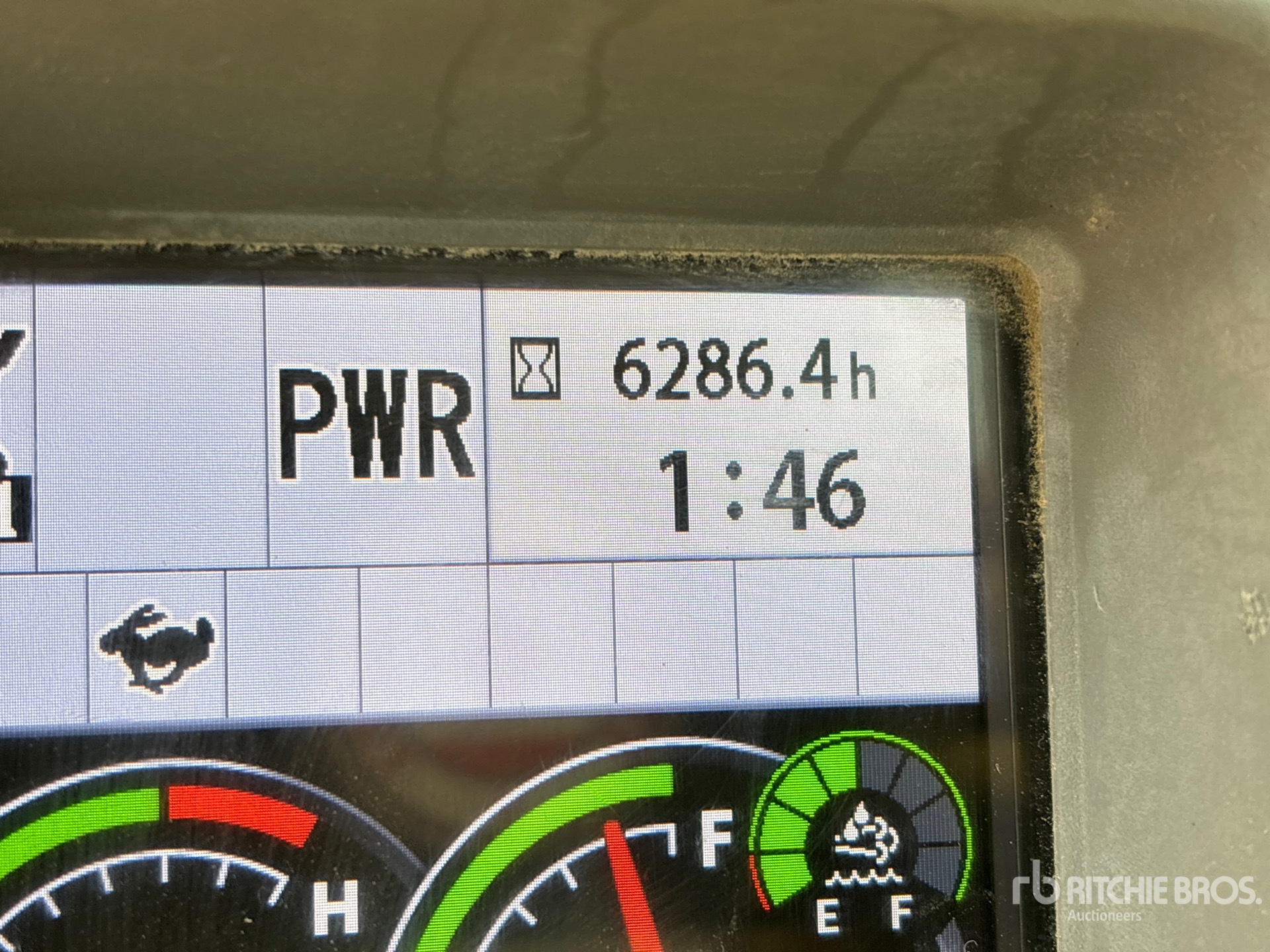 2022 John Deere 300G LC