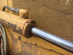 Hydraulics with Blade Lift Cylinders