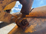 Hydraulics with Ripper Cylinders