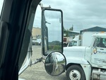 Cab with Mirrors