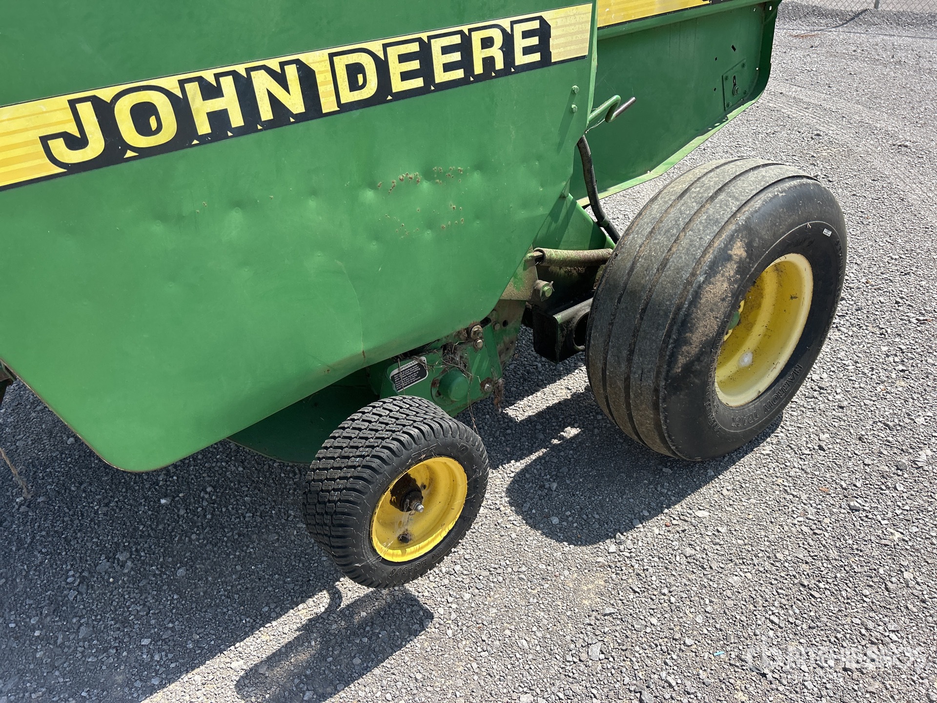 John Deere 466
