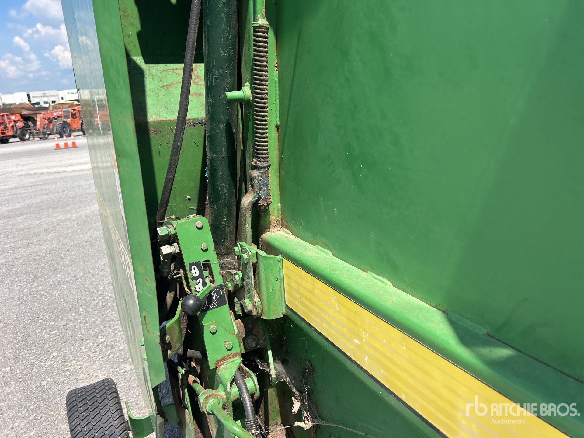 John Deere 466