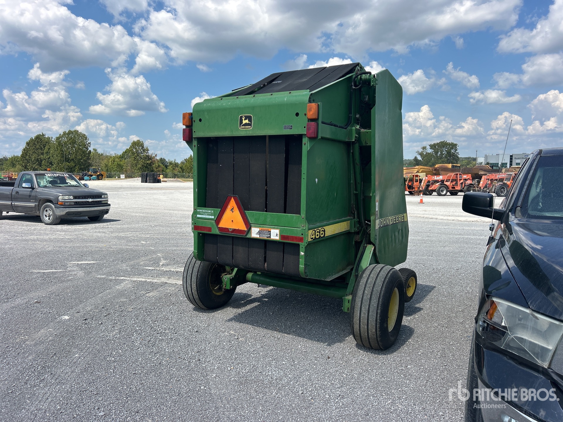 John Deere 466