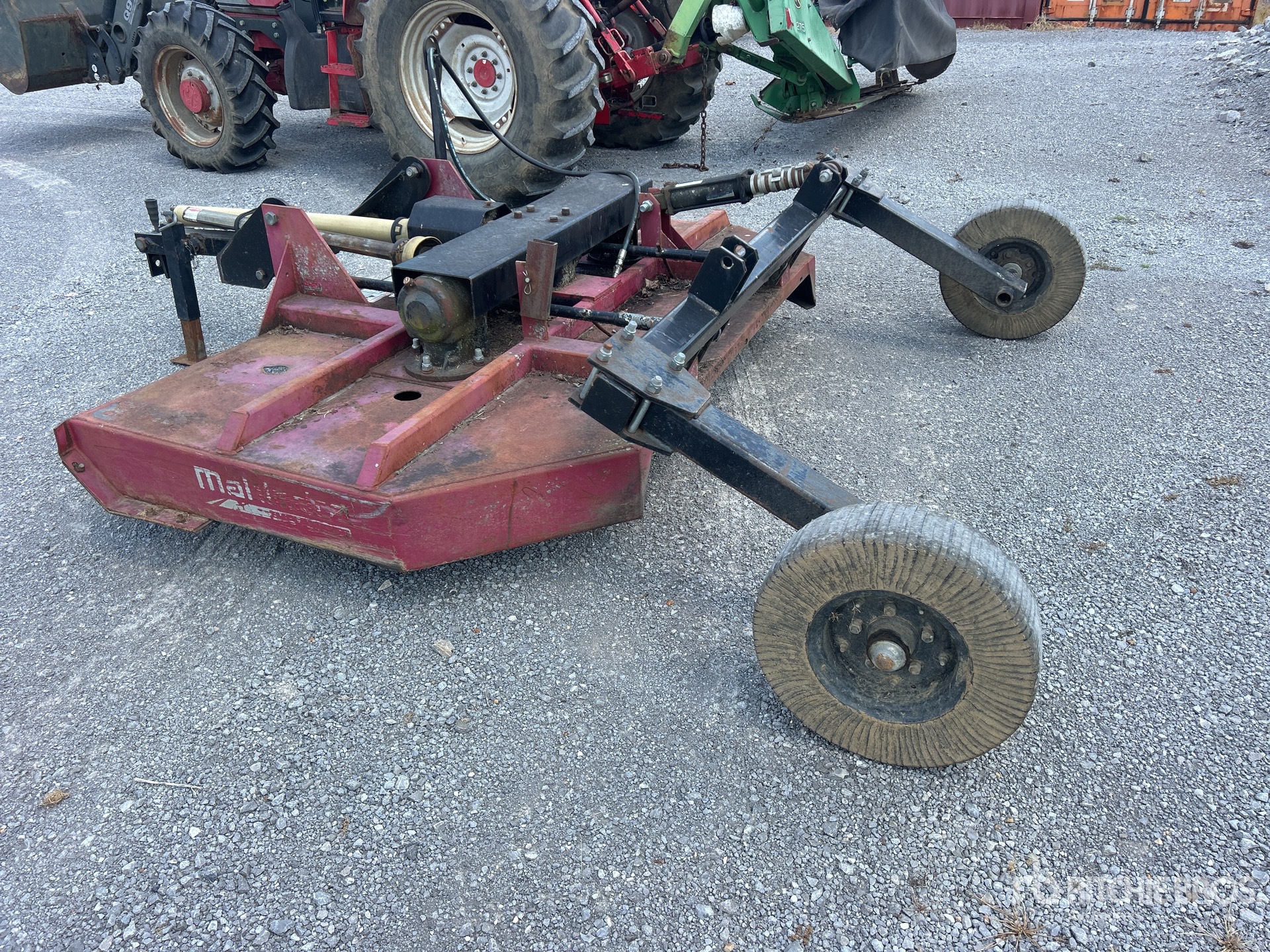 Mahindra 8 FT